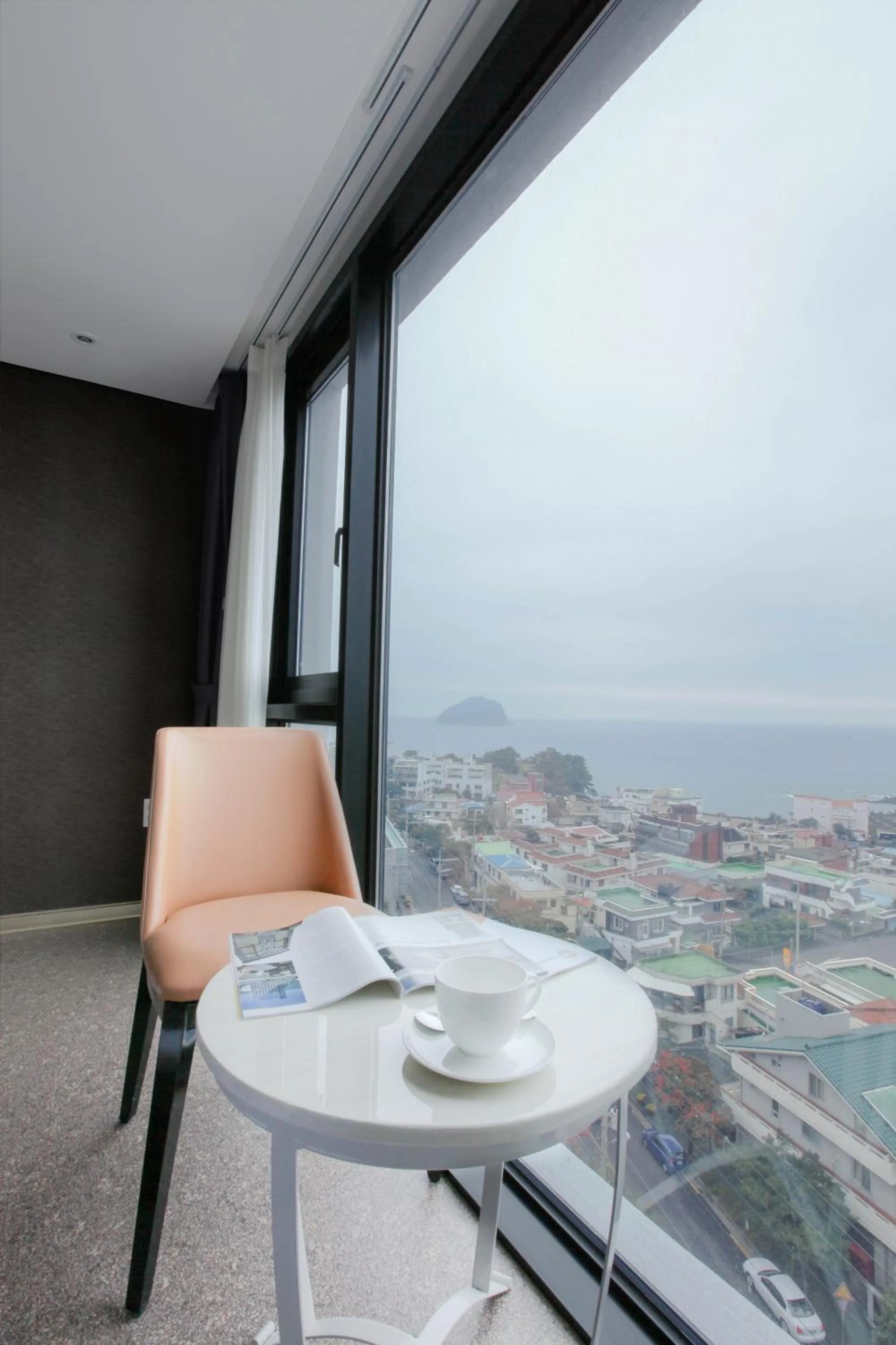 Bedroom in Eins Hotel