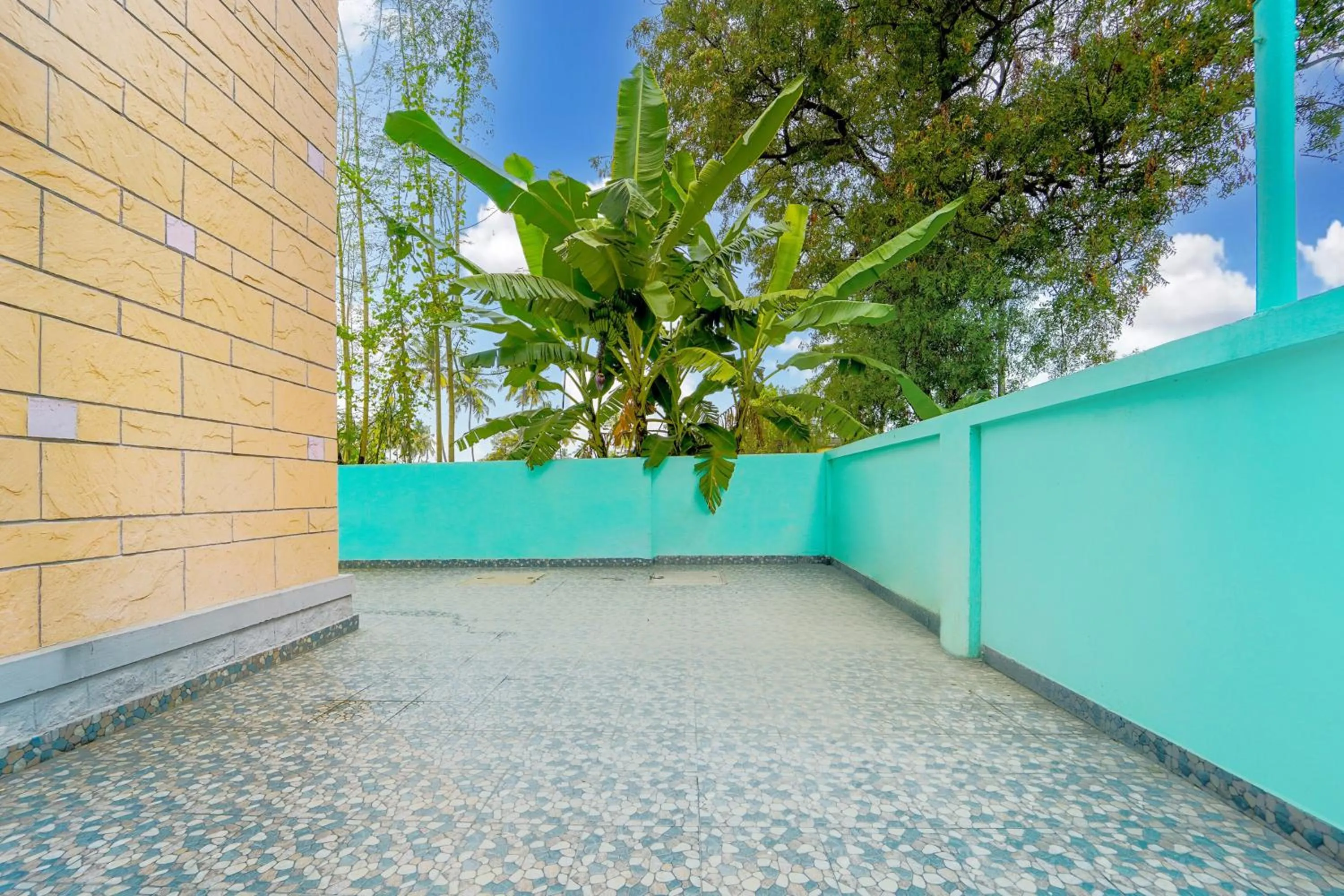 On site in Super Hotel O Ganapathy Athipalayam Pirivu Road