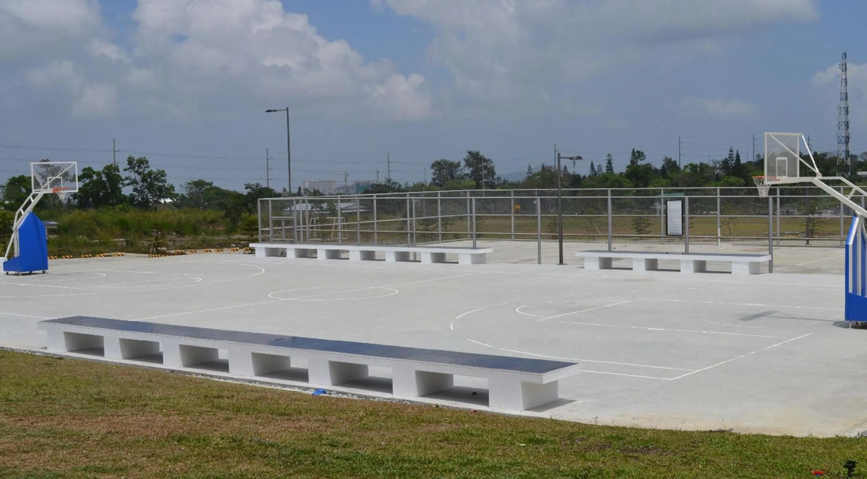 Sports in Blowing in the Wind - Lake View Apartments