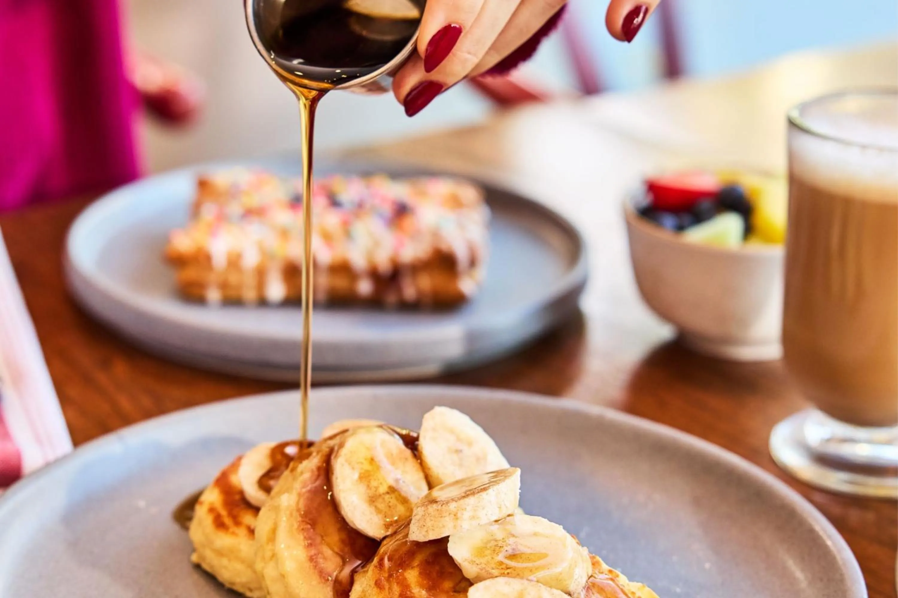 Food and drinks in The Envoy Hotel, Autograph Collection