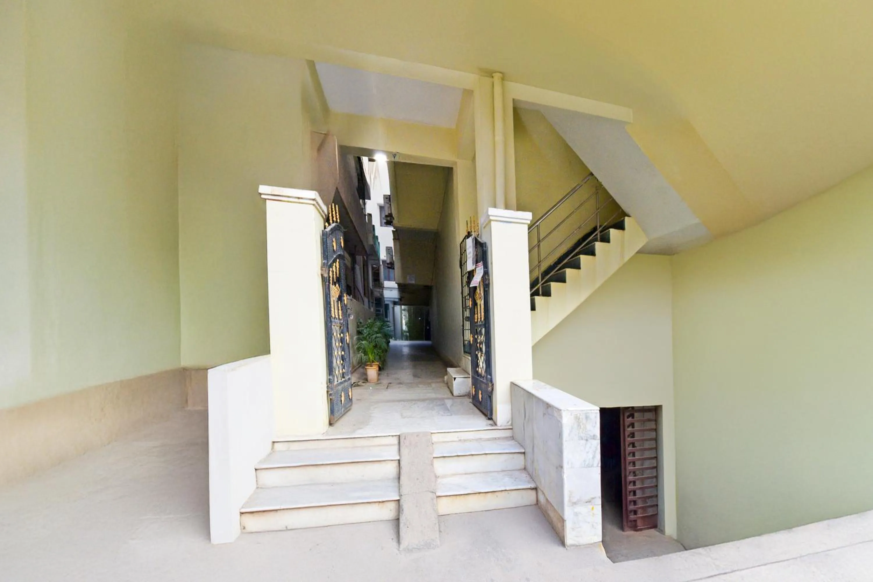 Facade/entrance in Super Hotel O Suncity formerly Fort Inn