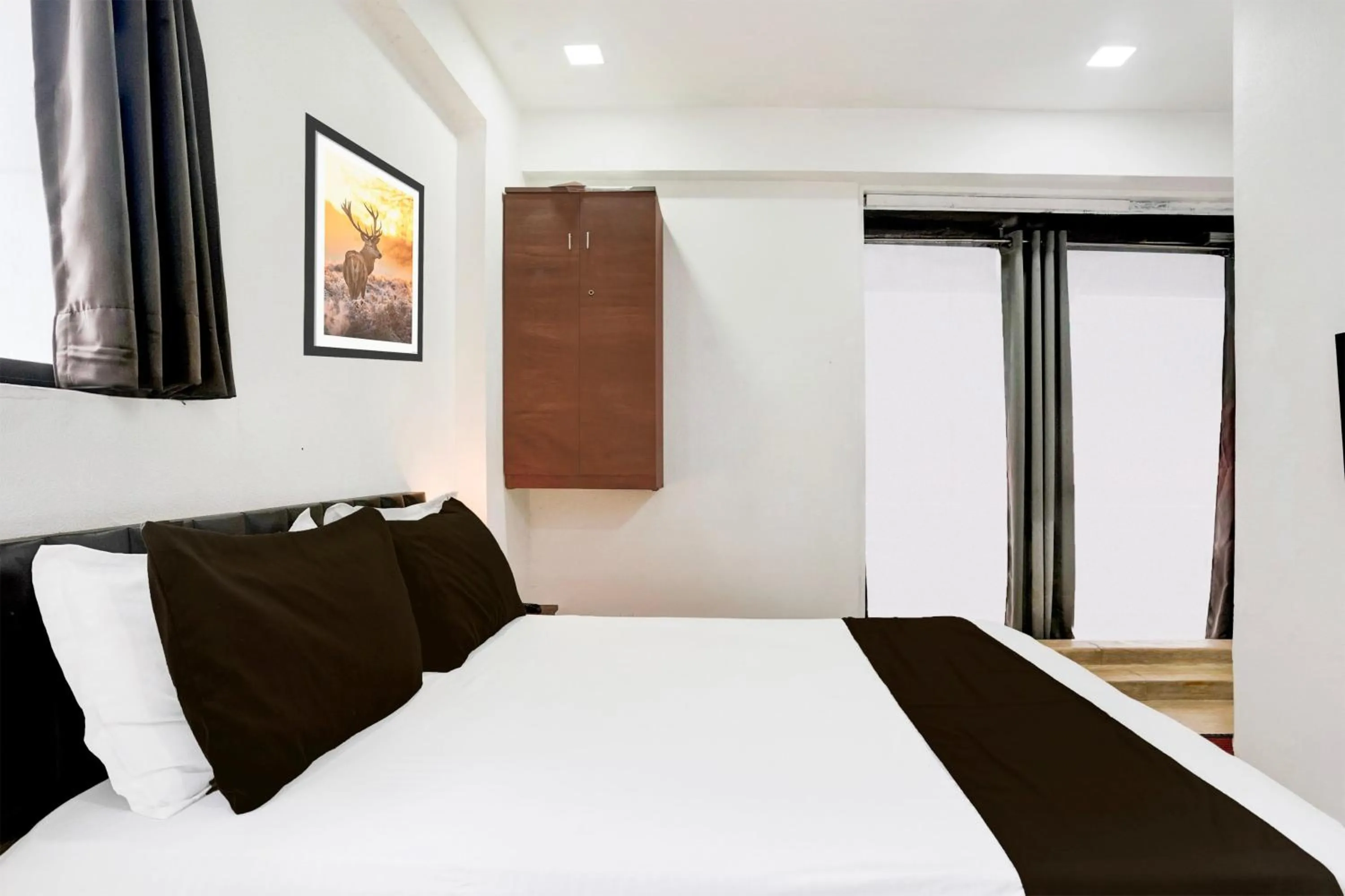 Bedroom, Bed in Hotel O VIP Road Formerly Hotel Lotus