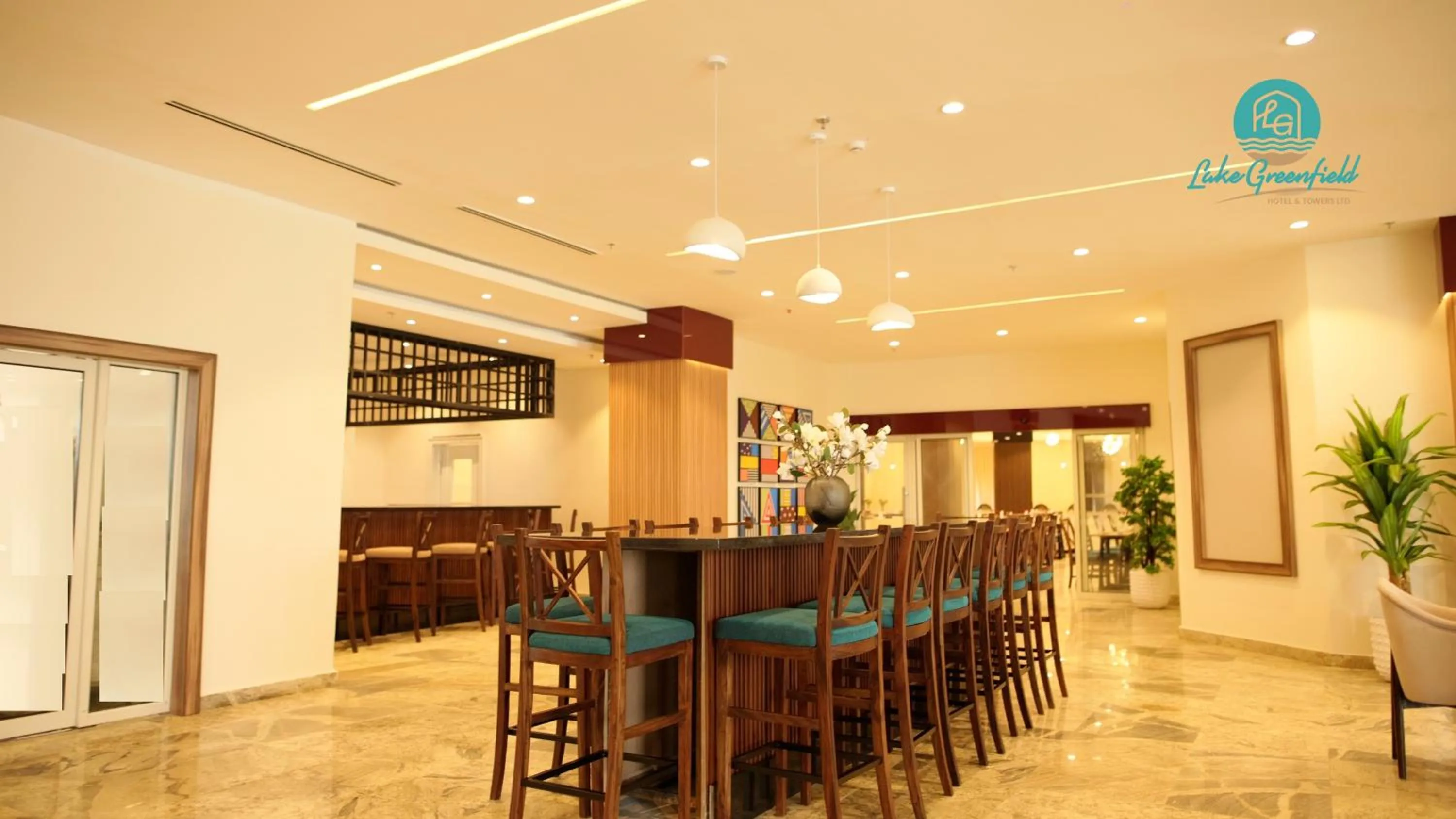 Coffee/tea facilities in Lake Greenfield Hotel and Towers