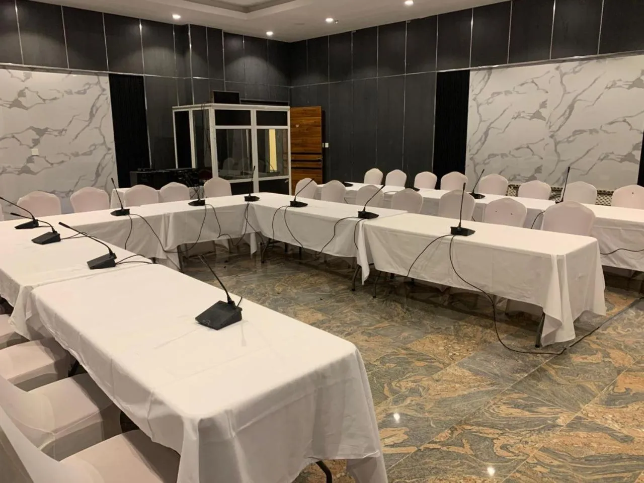 Meeting/conference room in Lake Greenfield Hotel and Towers