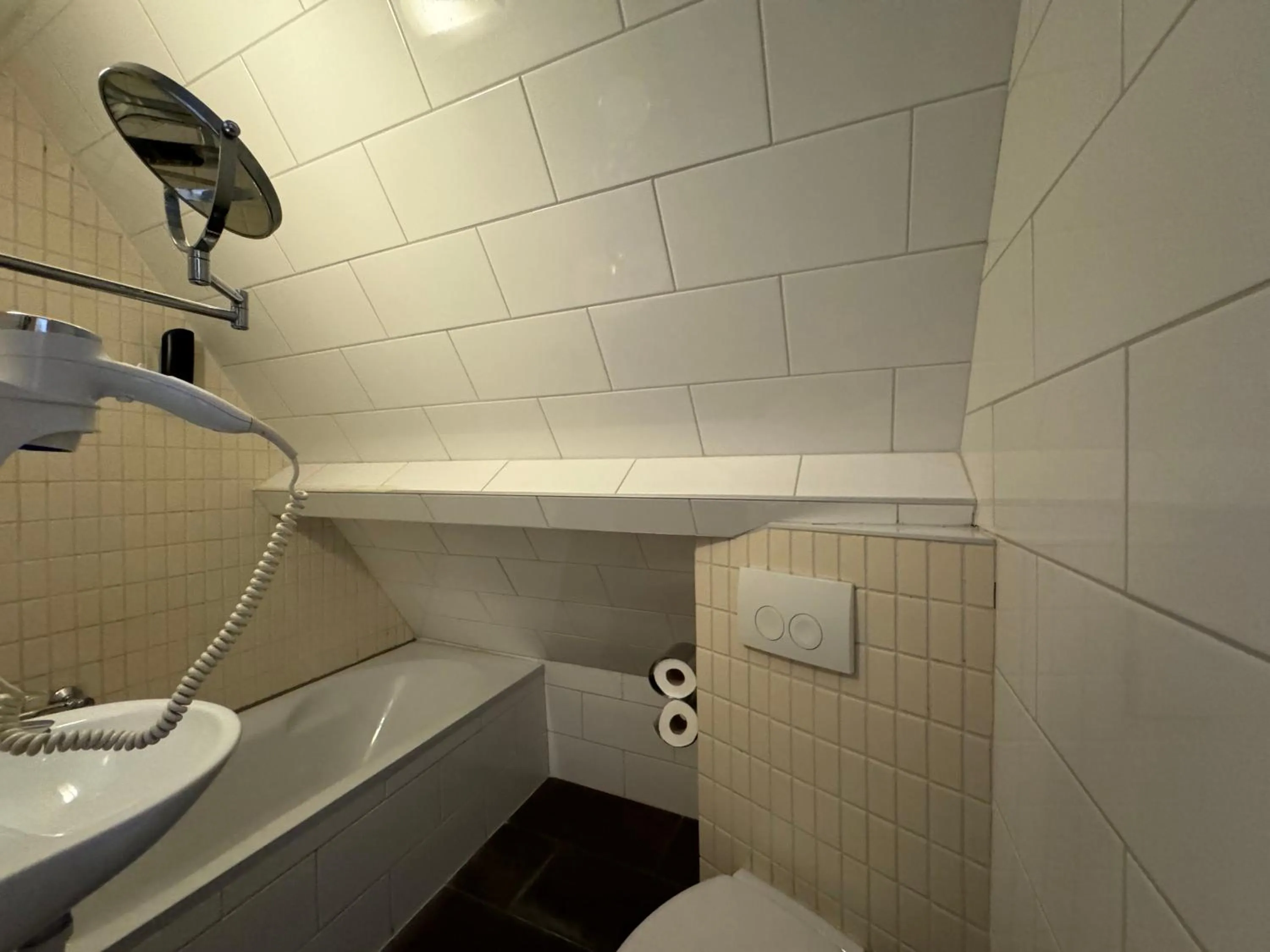 Bathroom in Hotel La Belle Vue