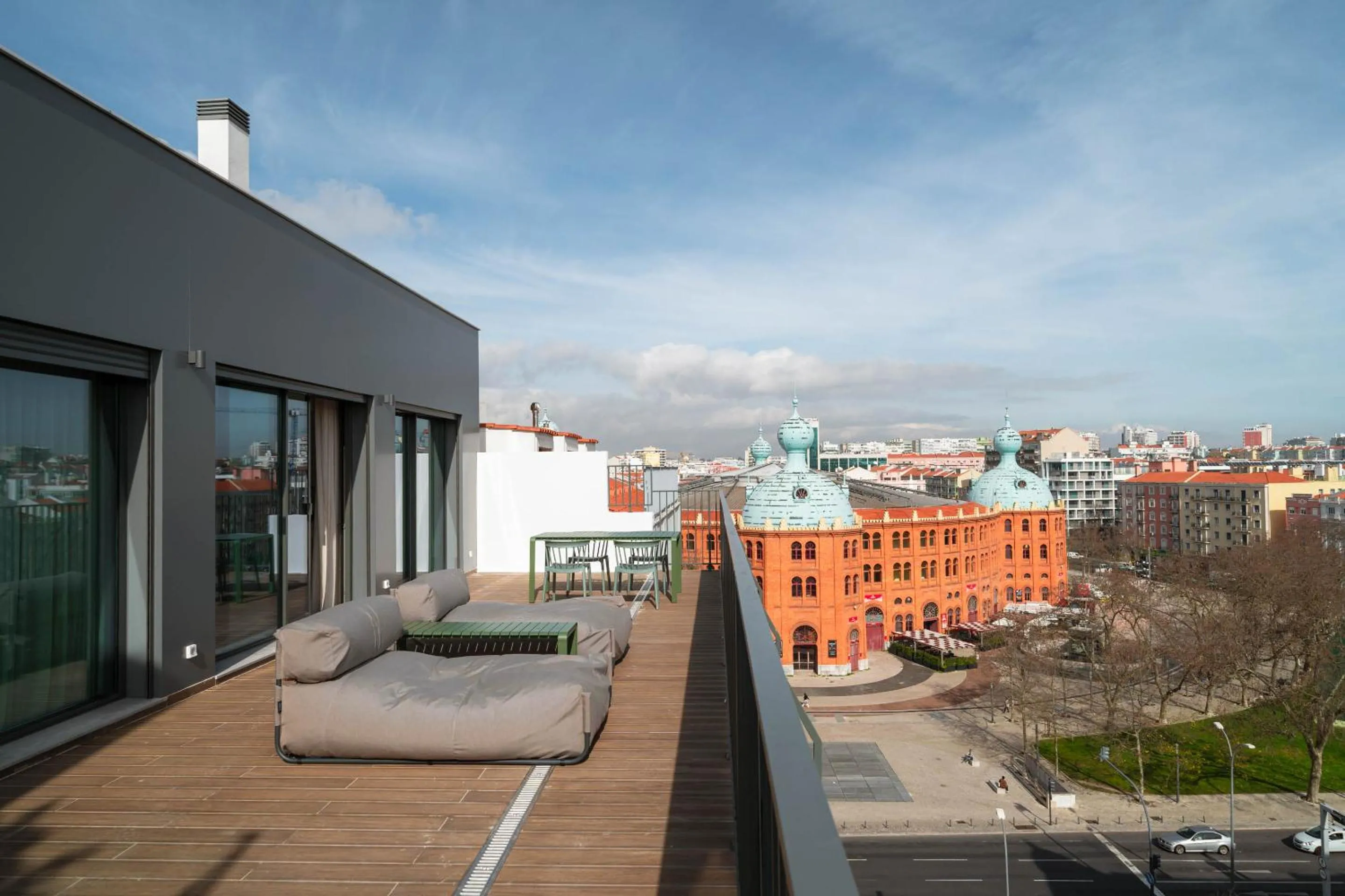 Balcony/Terrace in Limehome Lisbon Defensores de Chaves