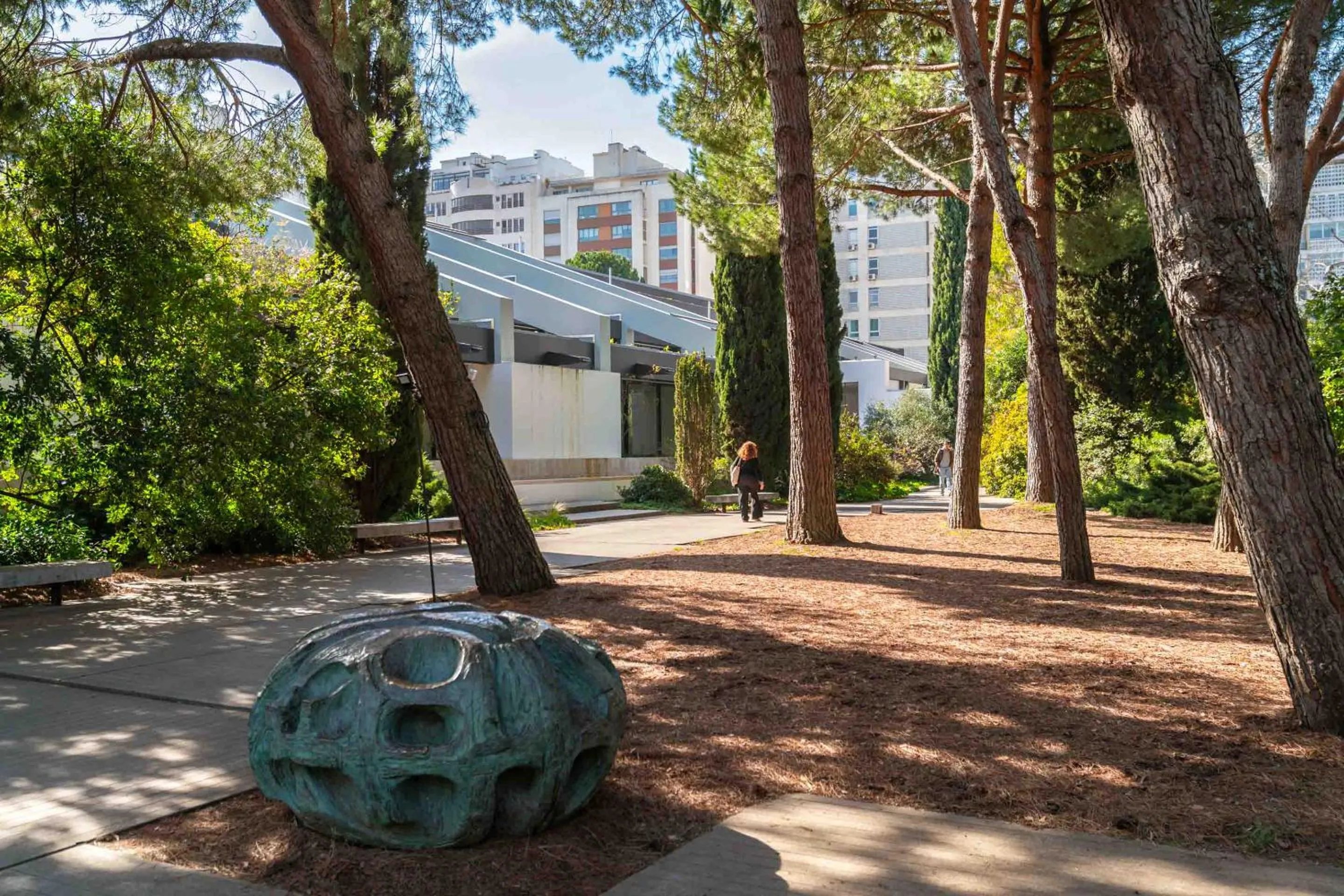 Neighbourhood in Limehome Lisbon Defensores de Chaves