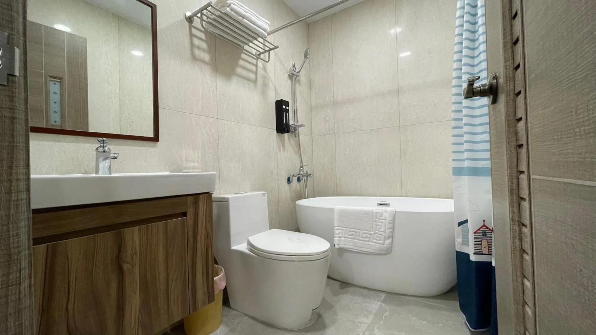 Bathroom in 海的墾丁旅店 Ocean KT Inn