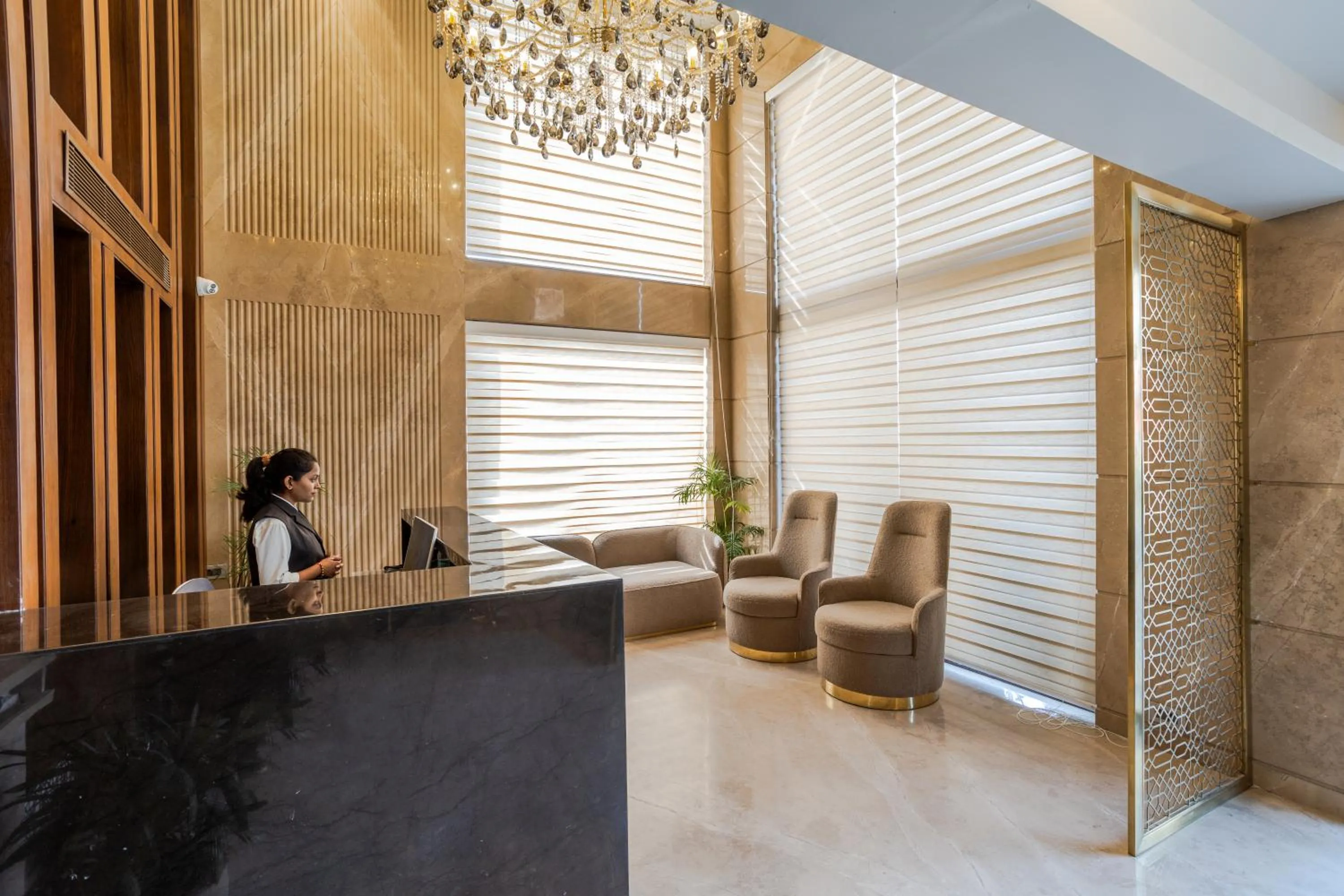 Lobby or reception in Hotel Golden Aura