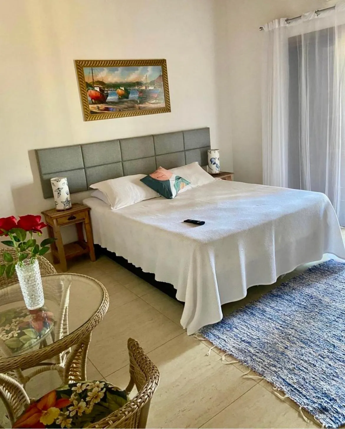 Bed in Mar Egeu Arte & Pouso