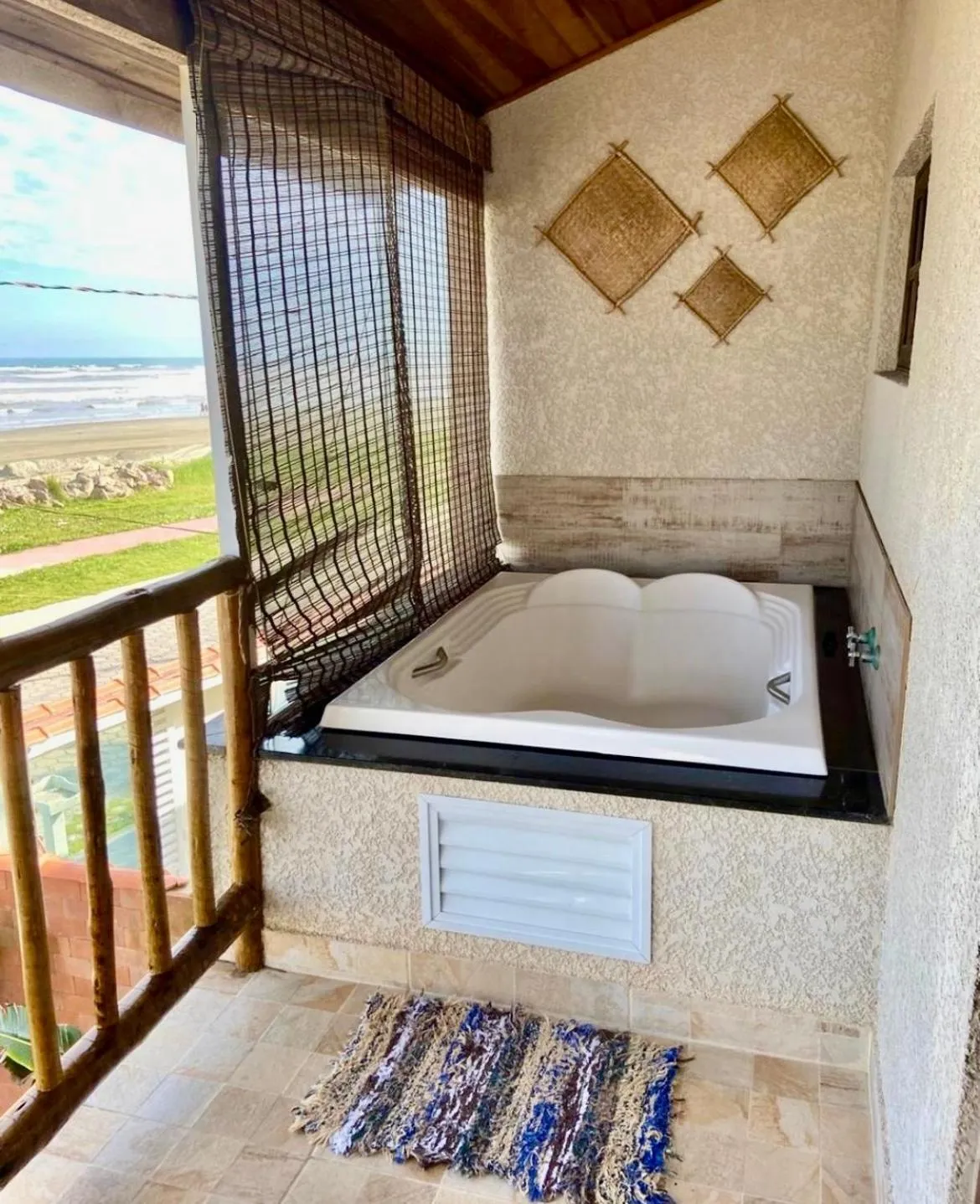 Bed in Mar Egeu Arte & Pouso