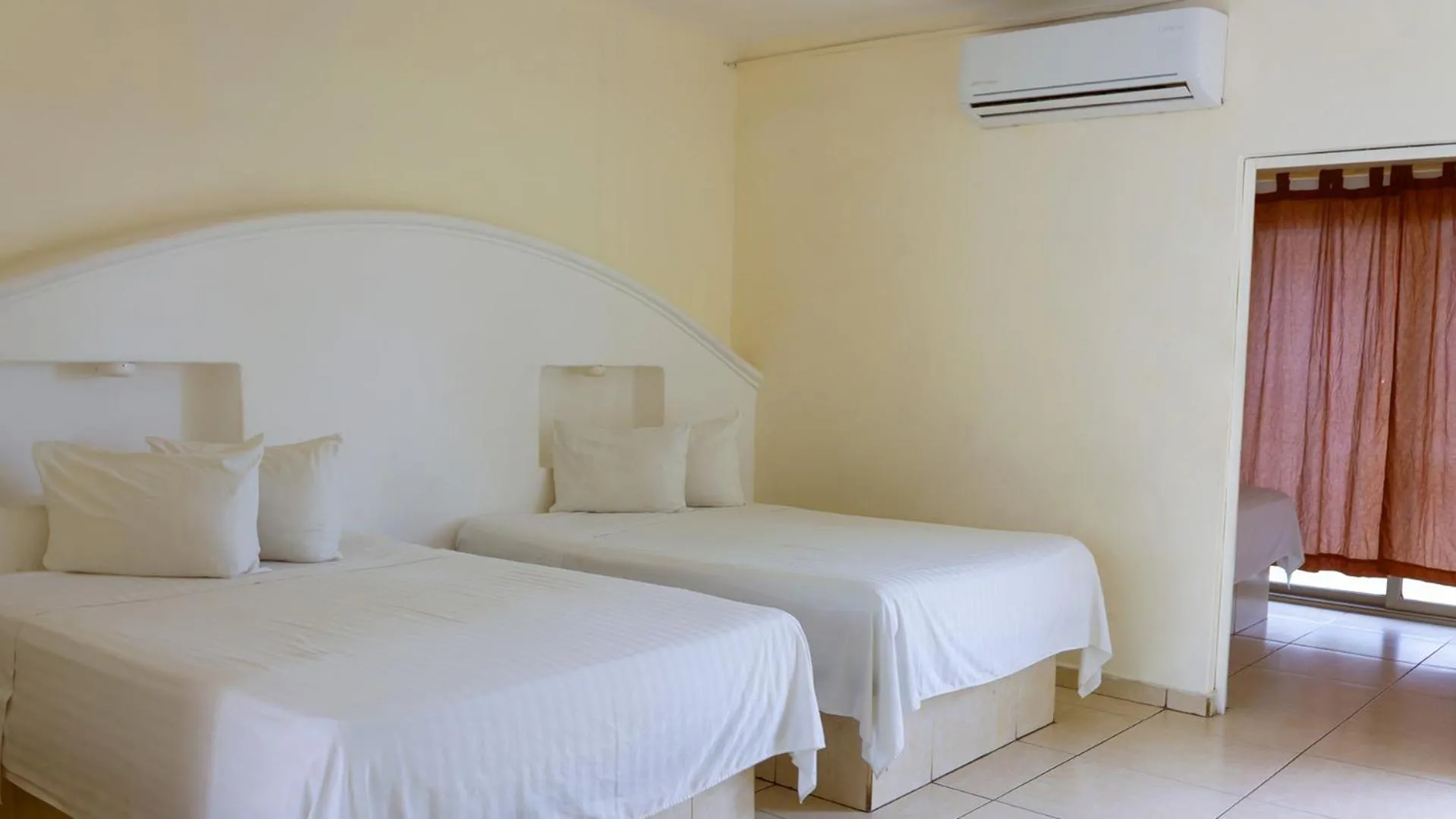 Bed in Hotel Vistamar