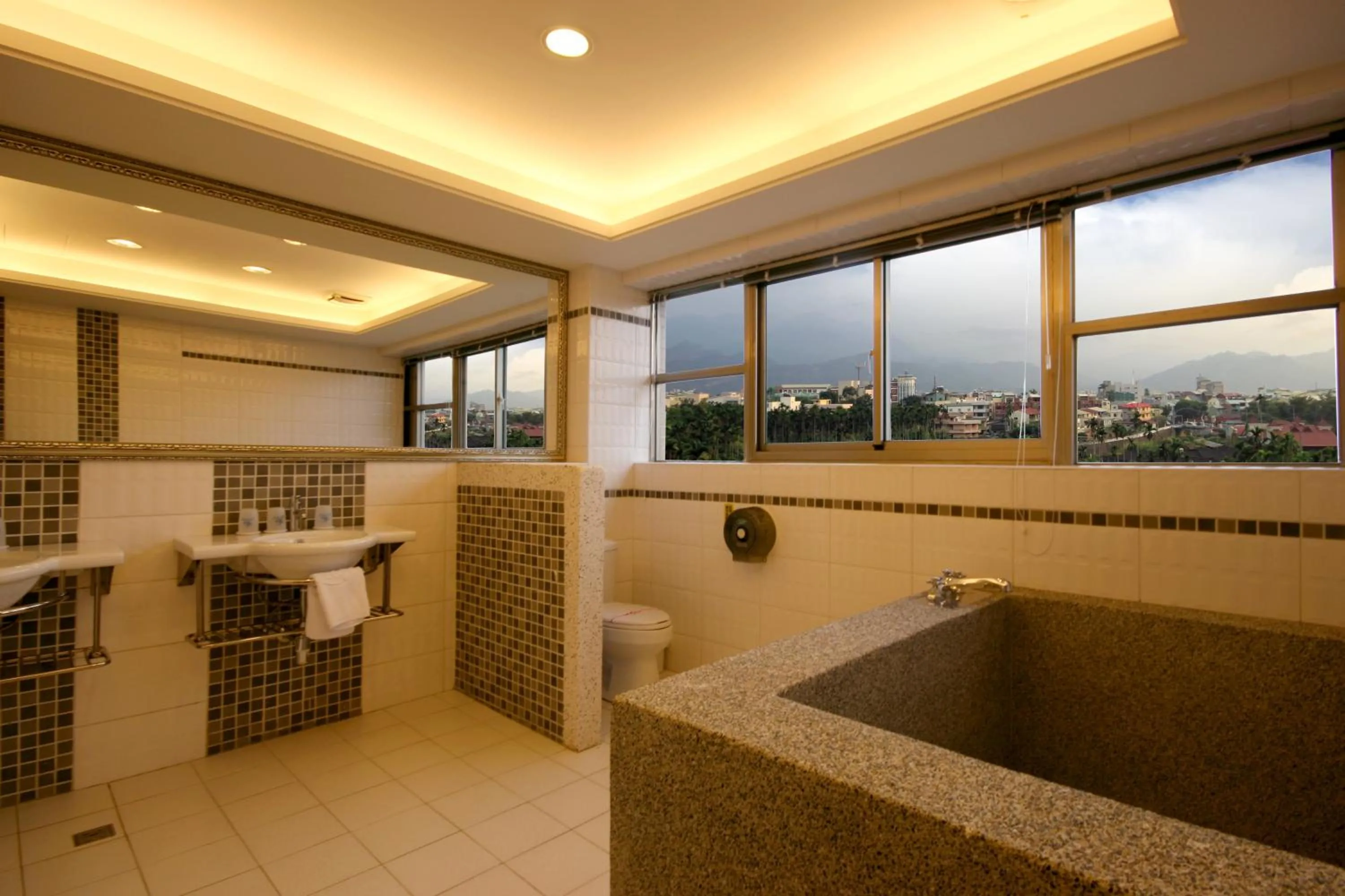 Bathroom in Mountain Fish Water Hotel