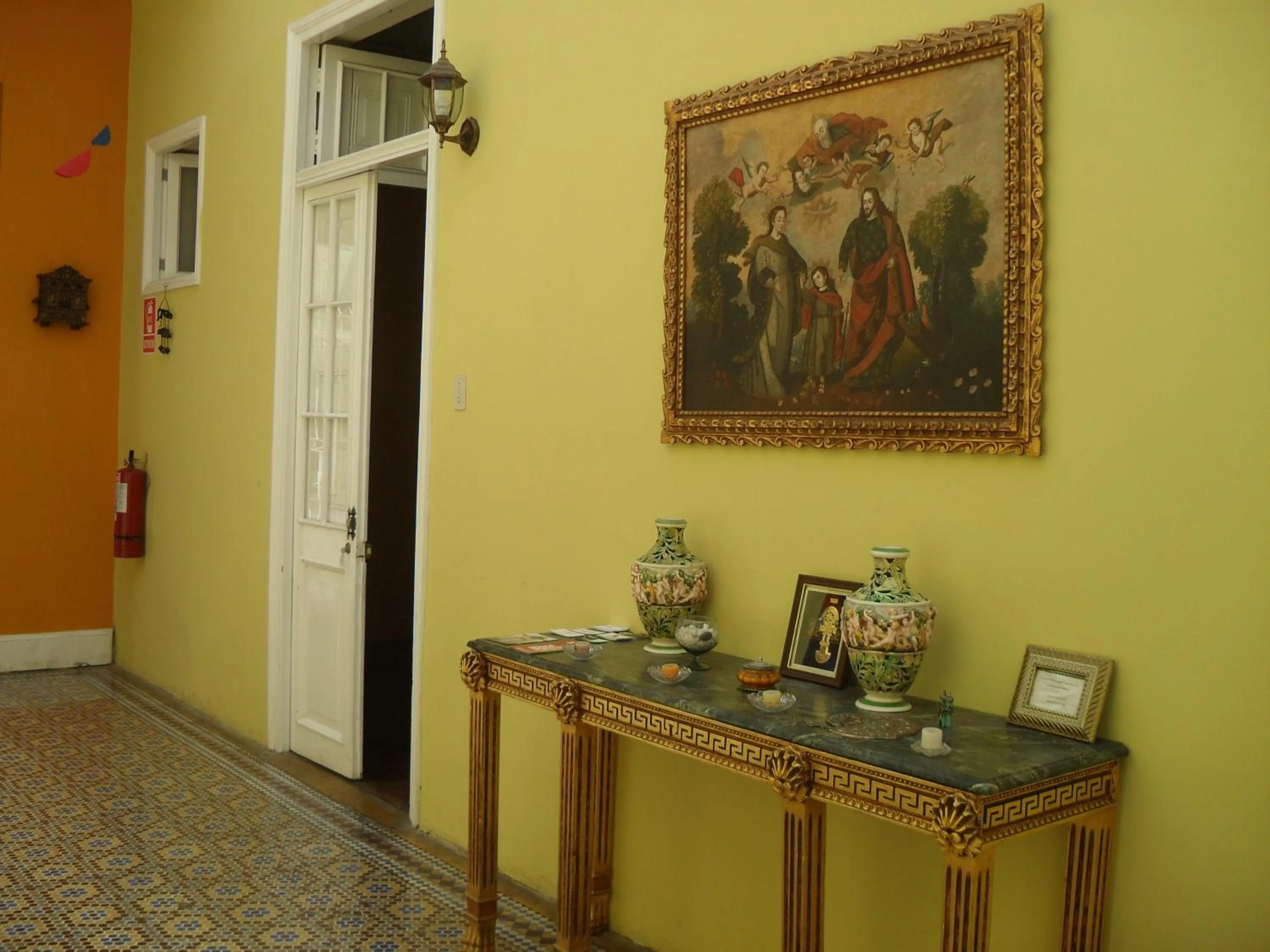 Decorative detail in Residencial Miraflores B&B