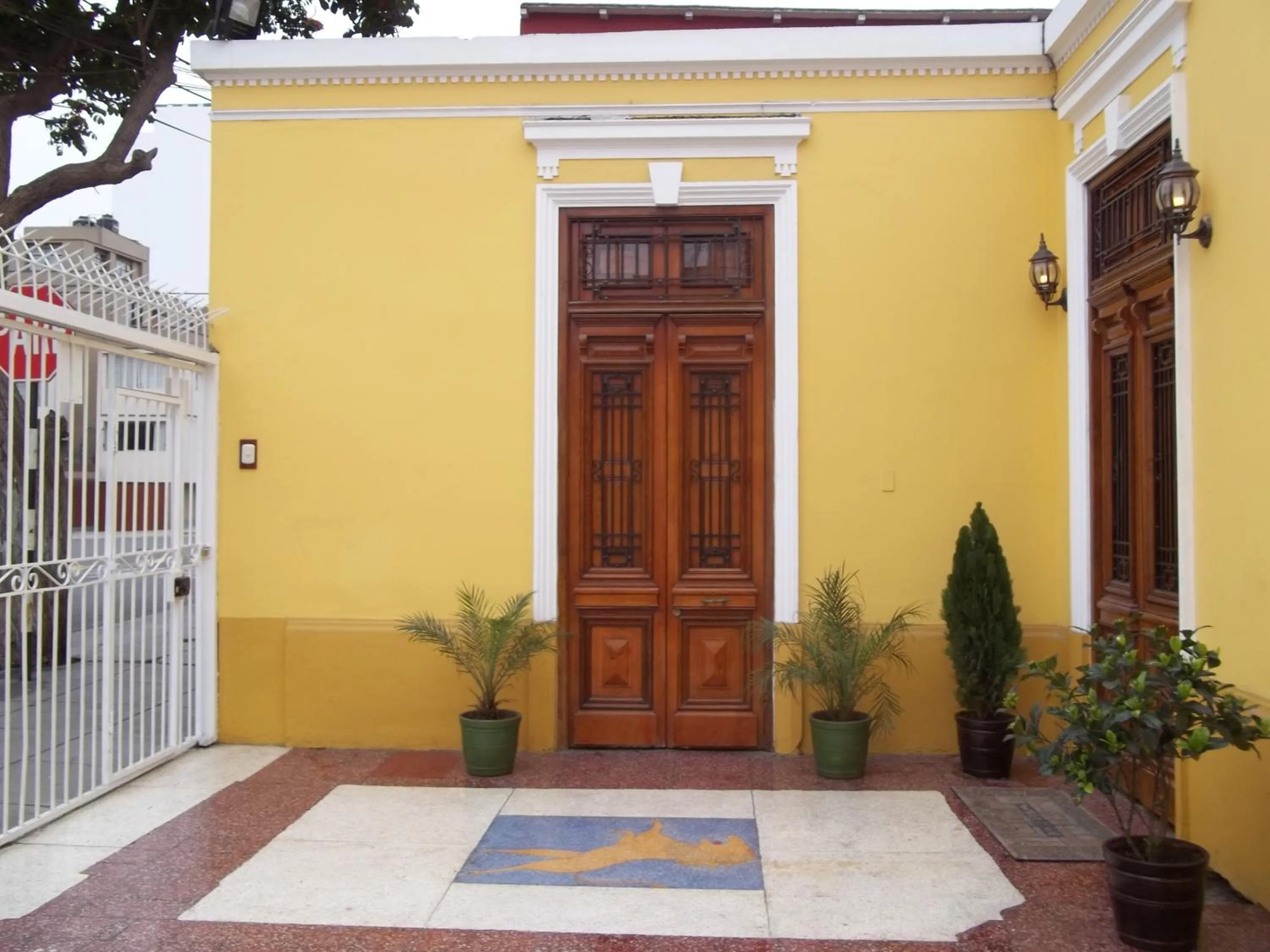 Patio in Residencial Miraflores B&B