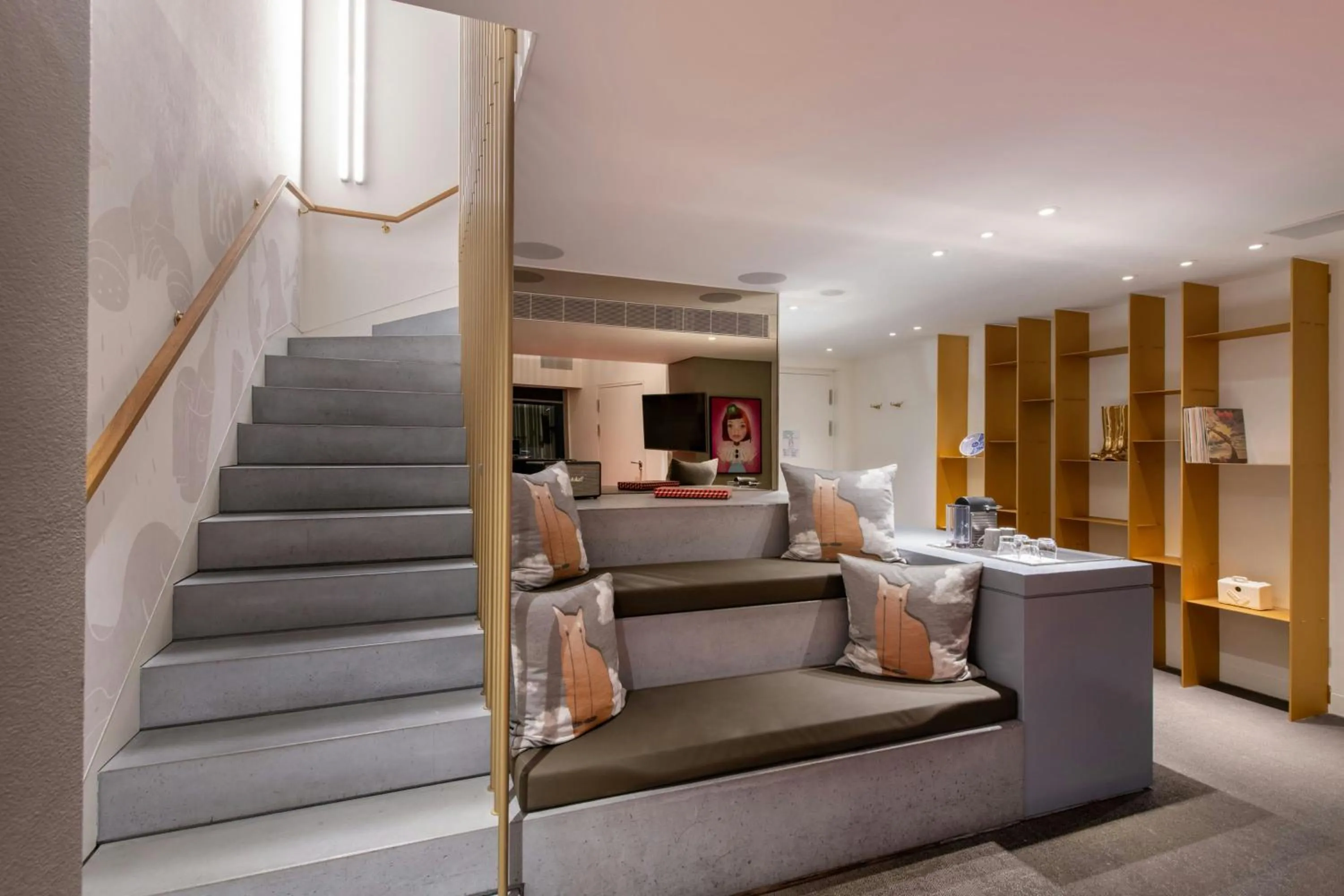 Photo of the whole room in W Amsterdam