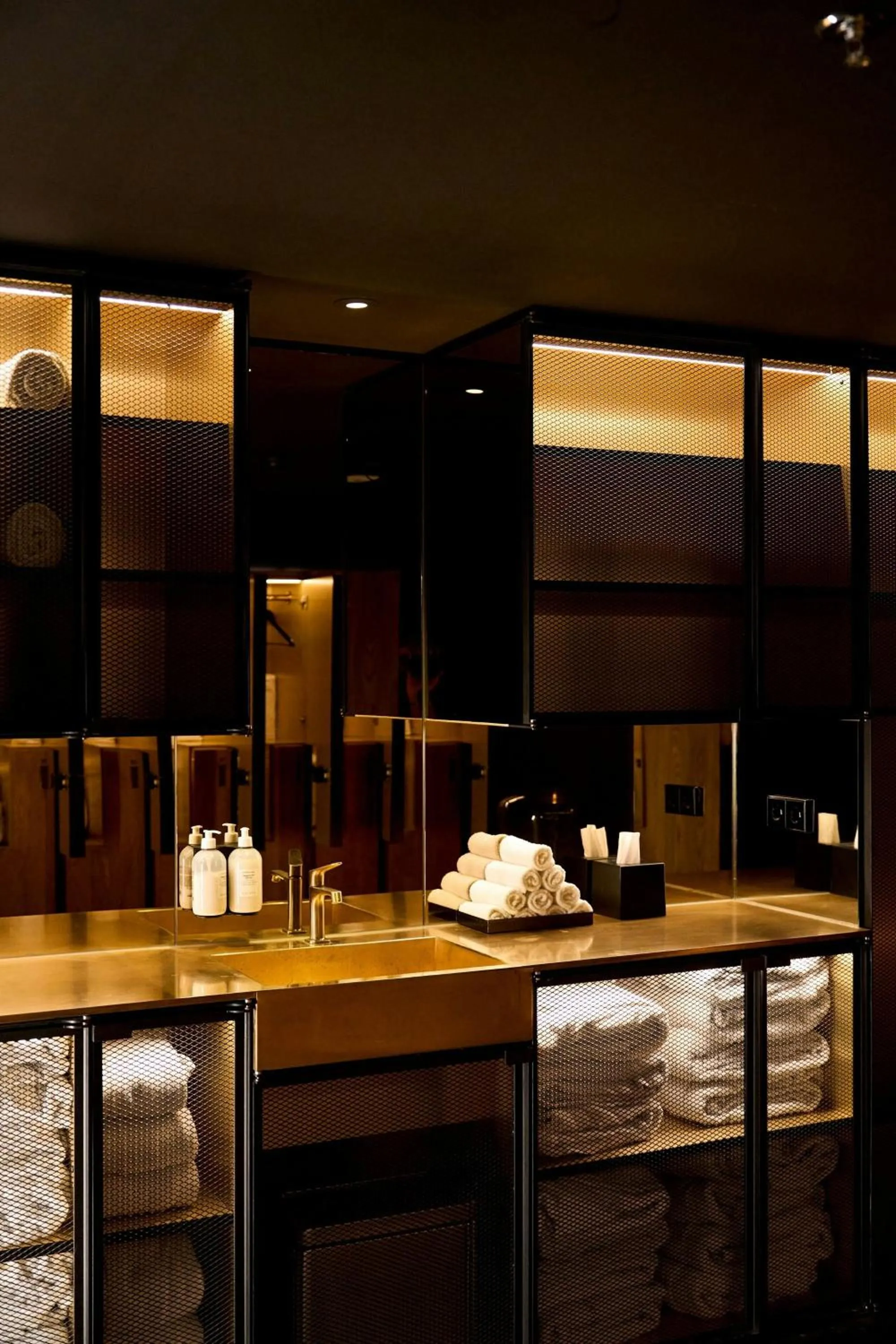 Spa and wellness centre/facilities in W Amsterdam