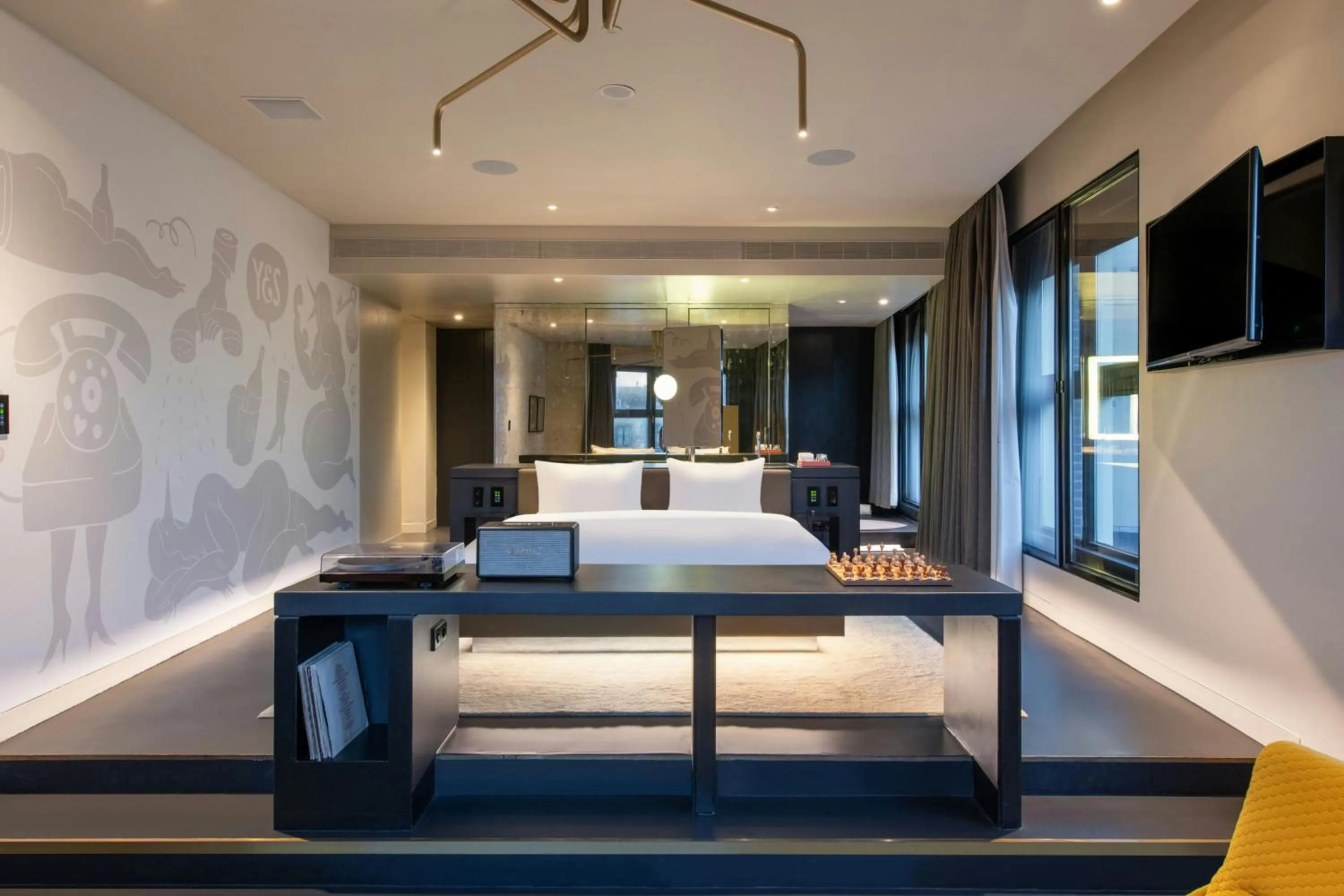 Photo of the whole room, Bed in W Amsterdam