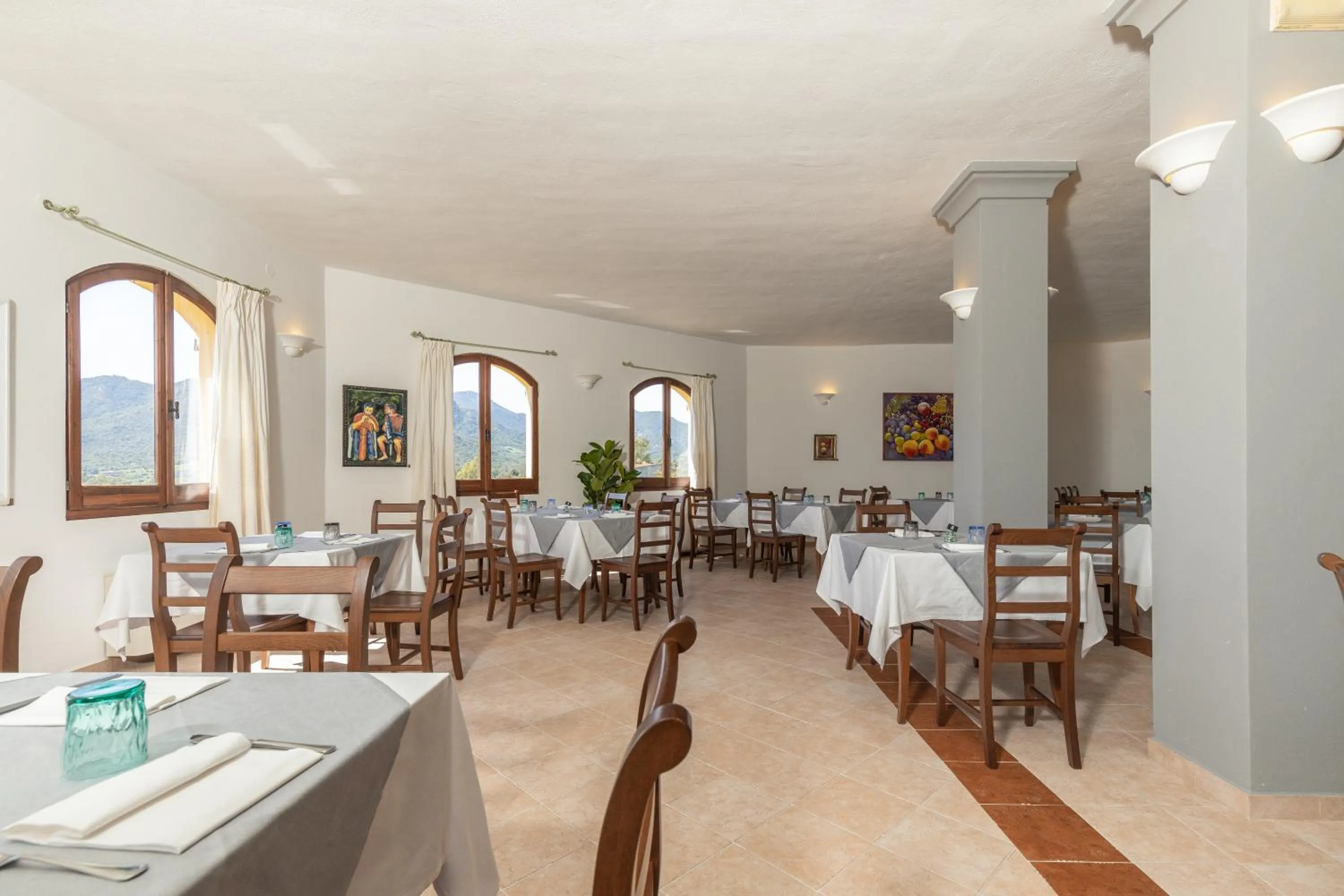 Restaurant/places to eat in Hotel Genna 'e Masoni