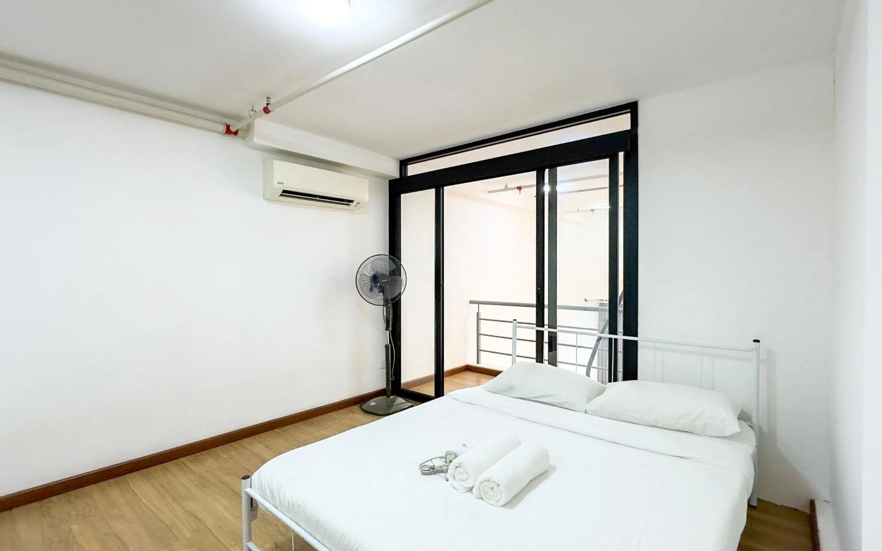 Bed in Pinnacle Kelana Jaya by Airhost