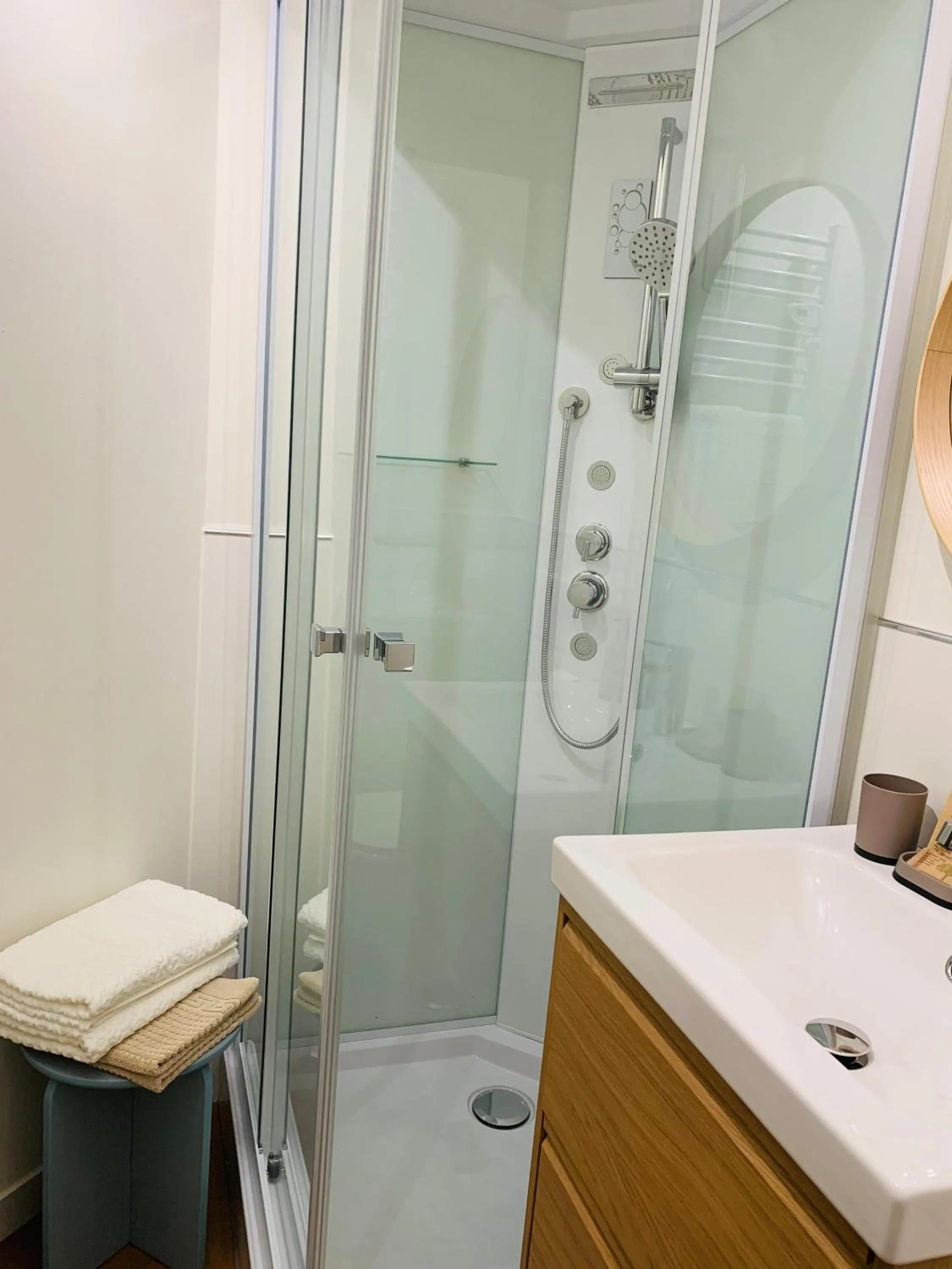 Shower in B&B Casa Silingardi