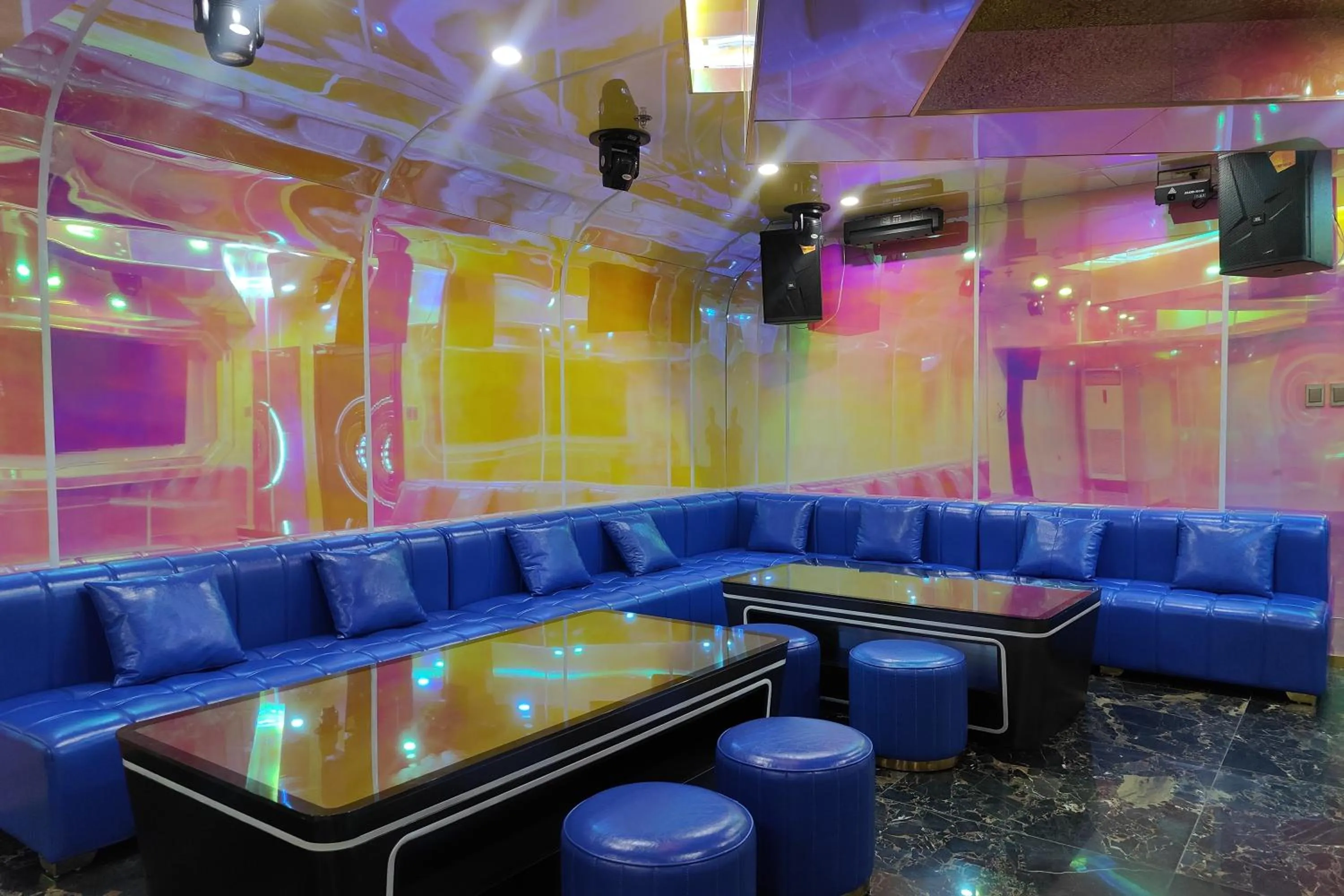 Karaoke in Mactan Grand Golden Hotel near Airport