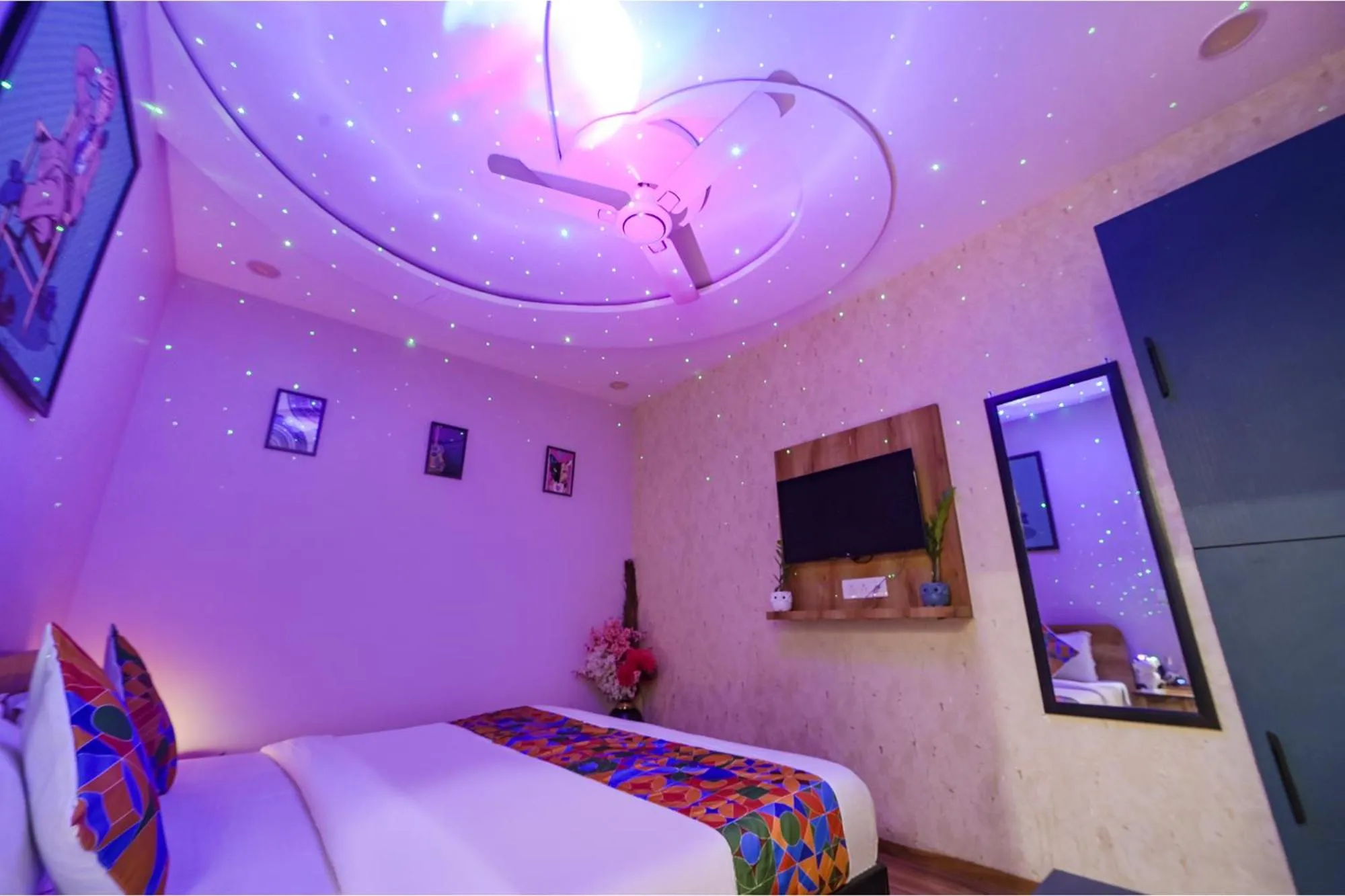 Bed in FabHotel Blooming Beds Pearl