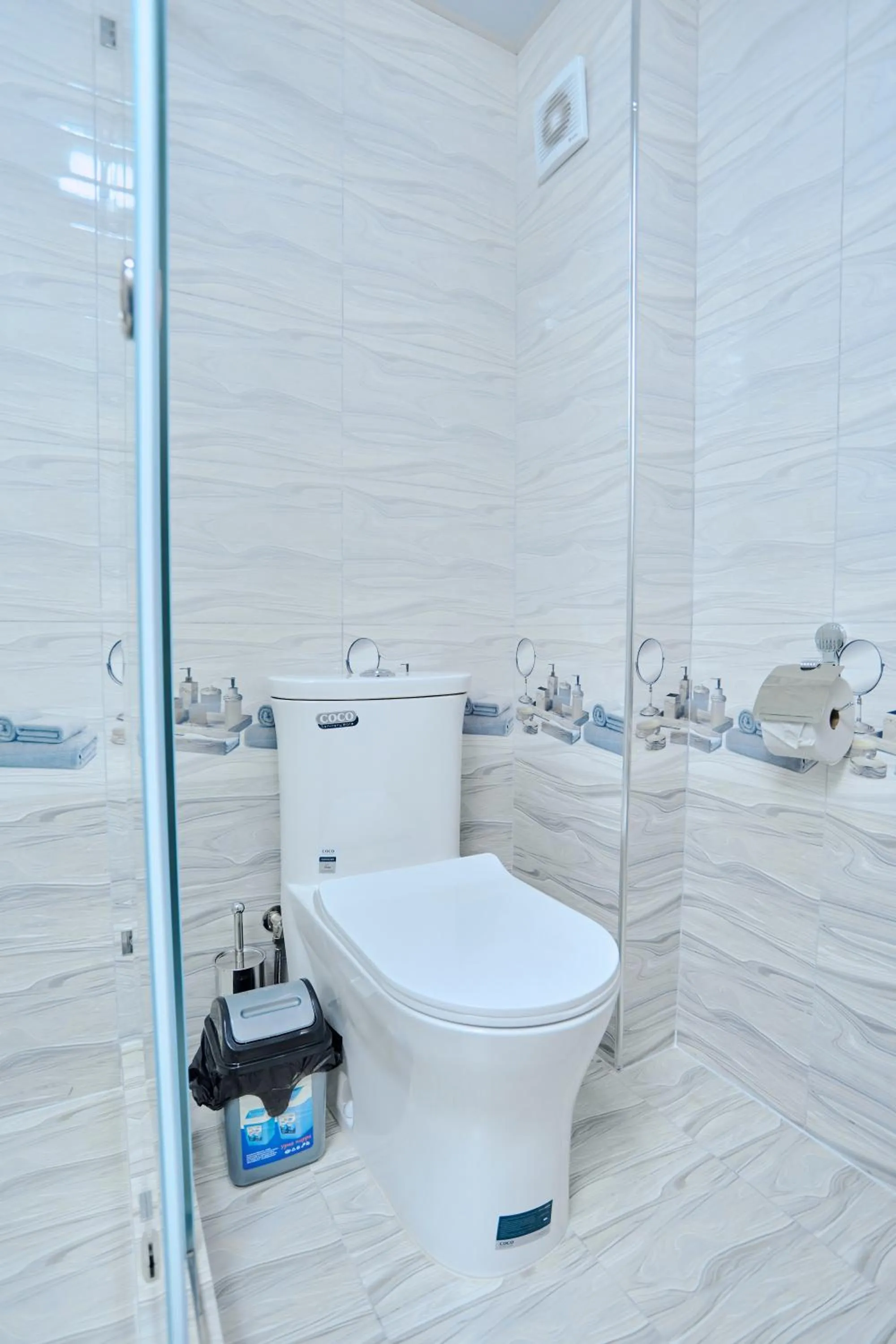 Toilet in Registan Gold