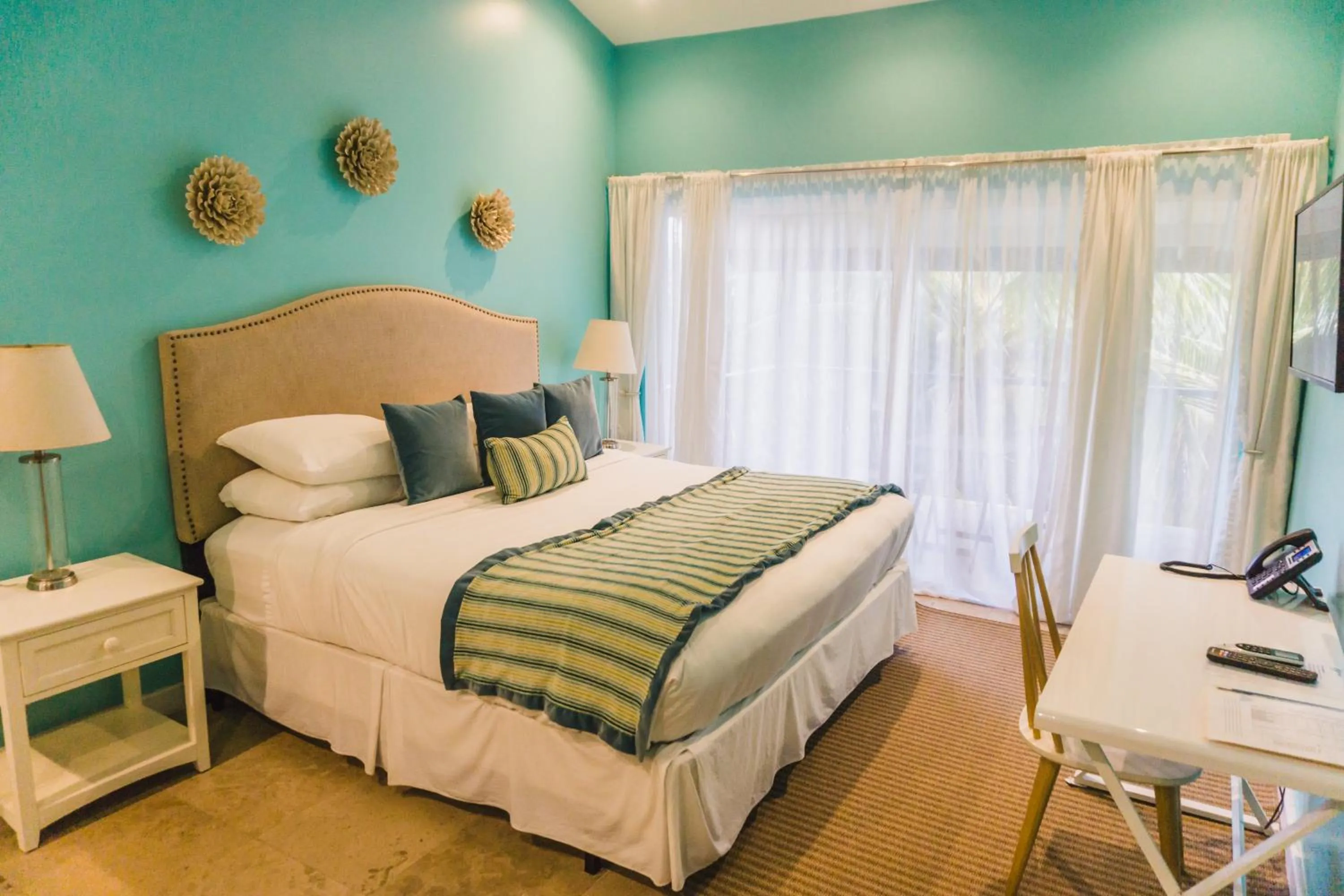 Bed in Blue Lagoon Hotel and Marina Ltd