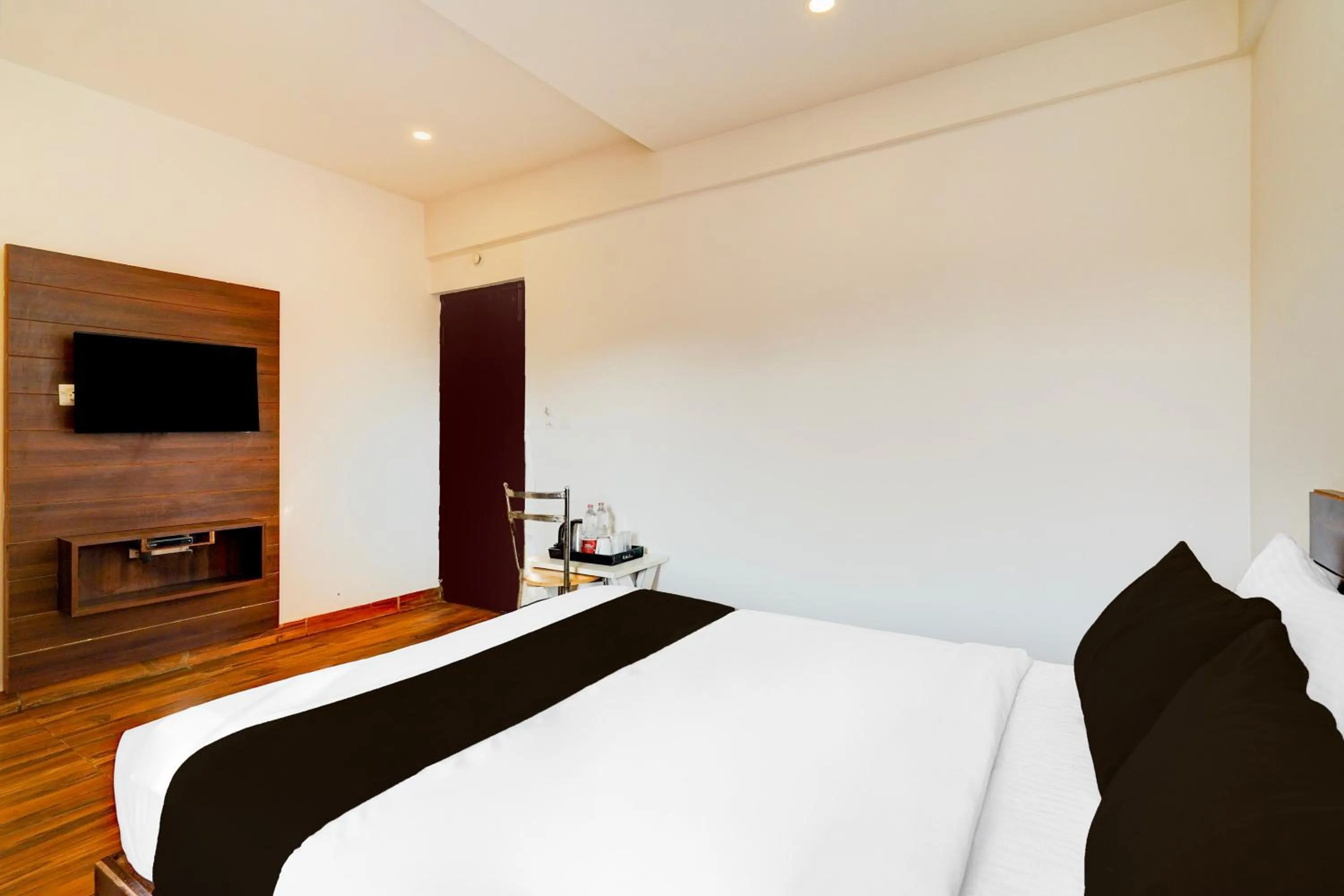 Bedroom, Bed in Super Townhouse Whitefield Bangalore