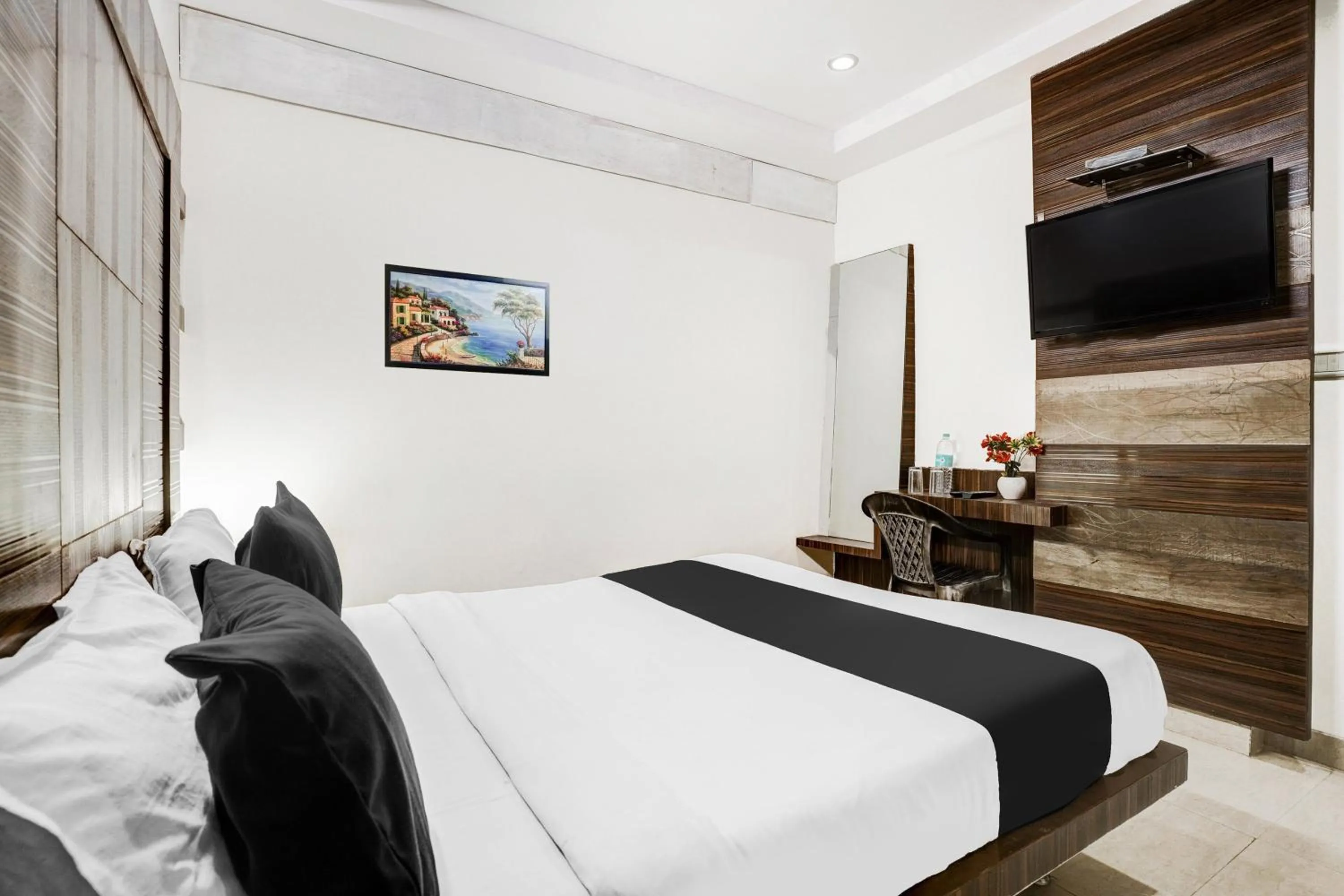 Bedroom, Bed in Collection O Shirdi Near Sai Baba Temple