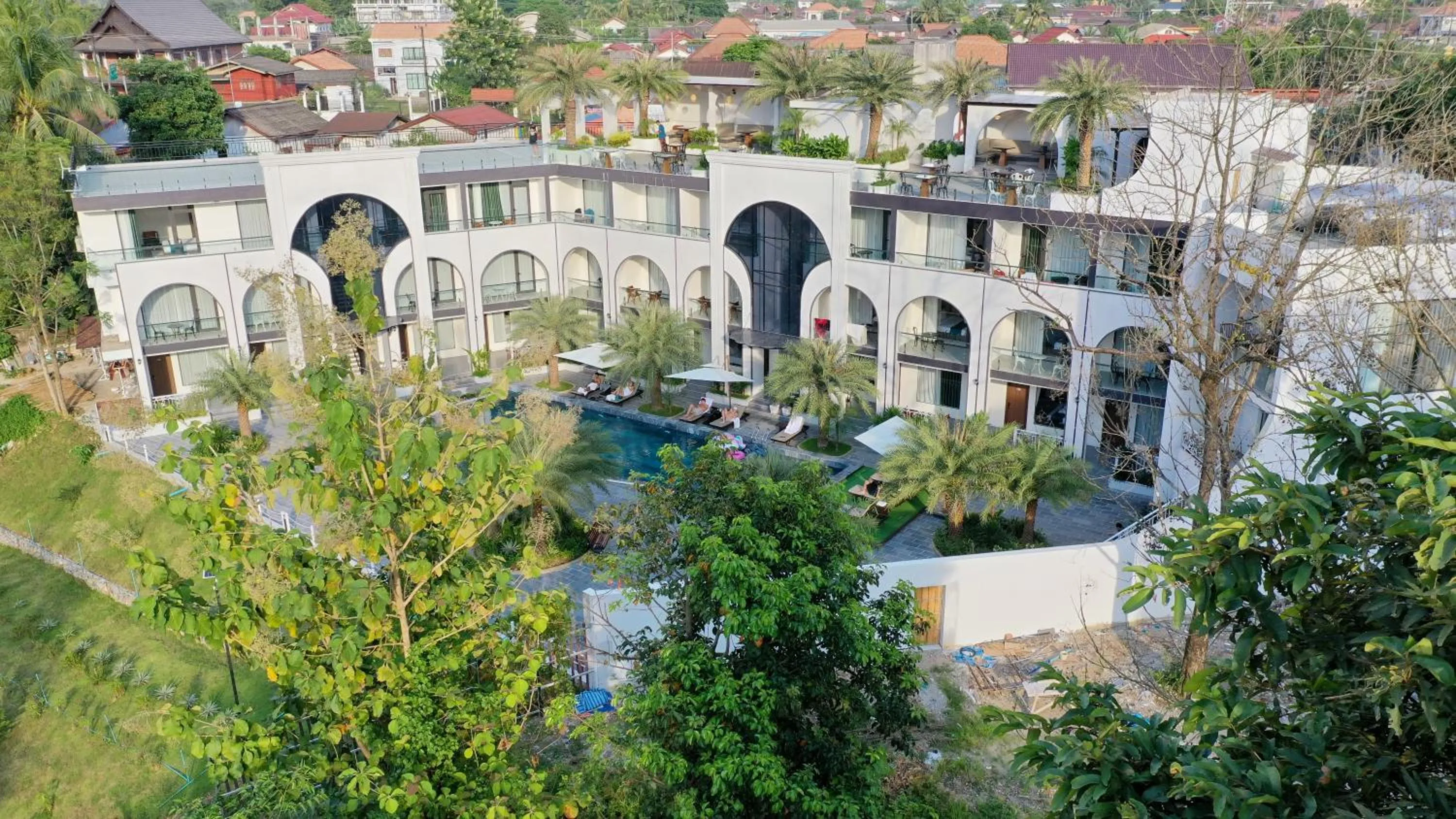 Property building in Sunrise Mountain View Resort