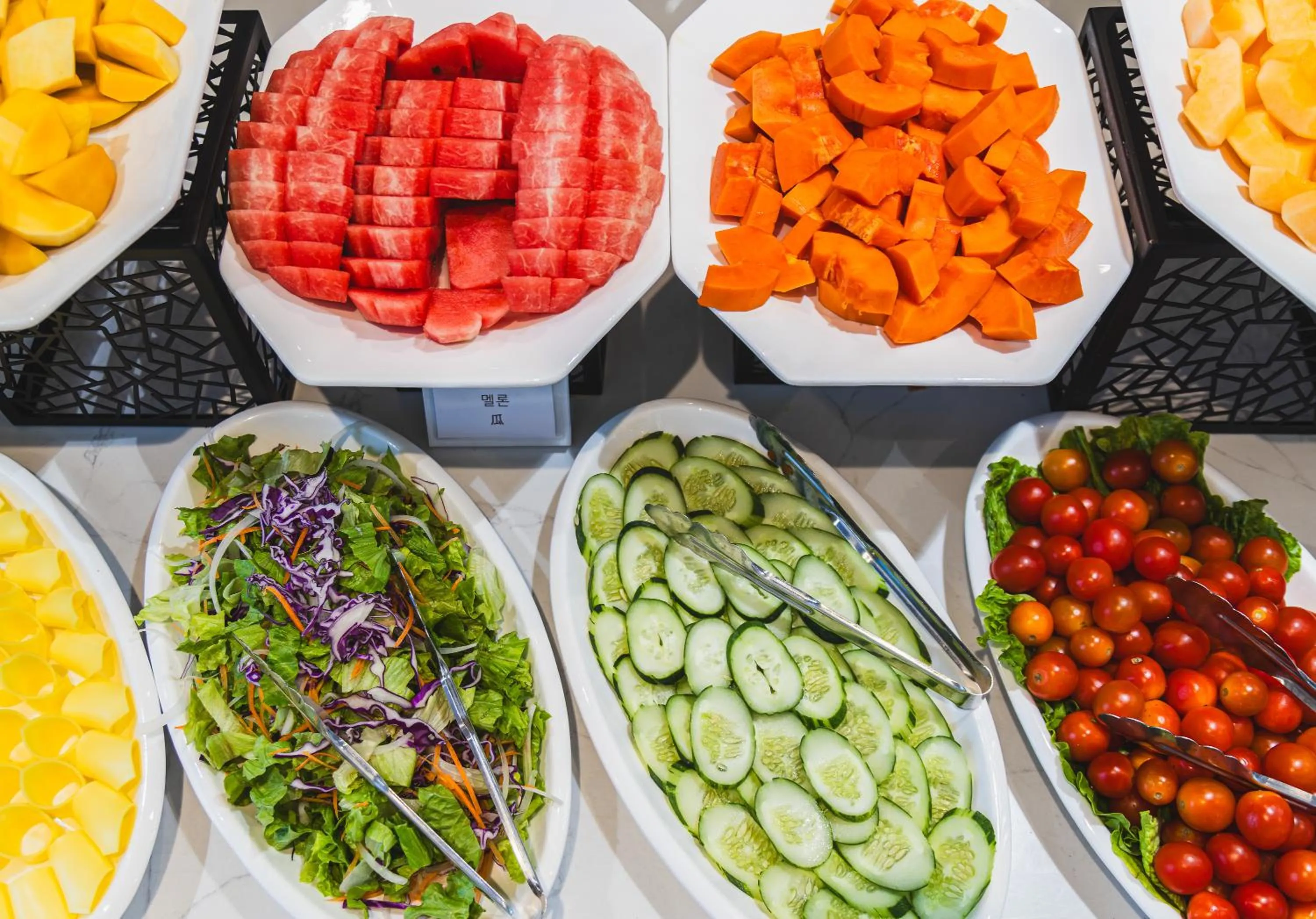 Sunrise Mountain View Resort