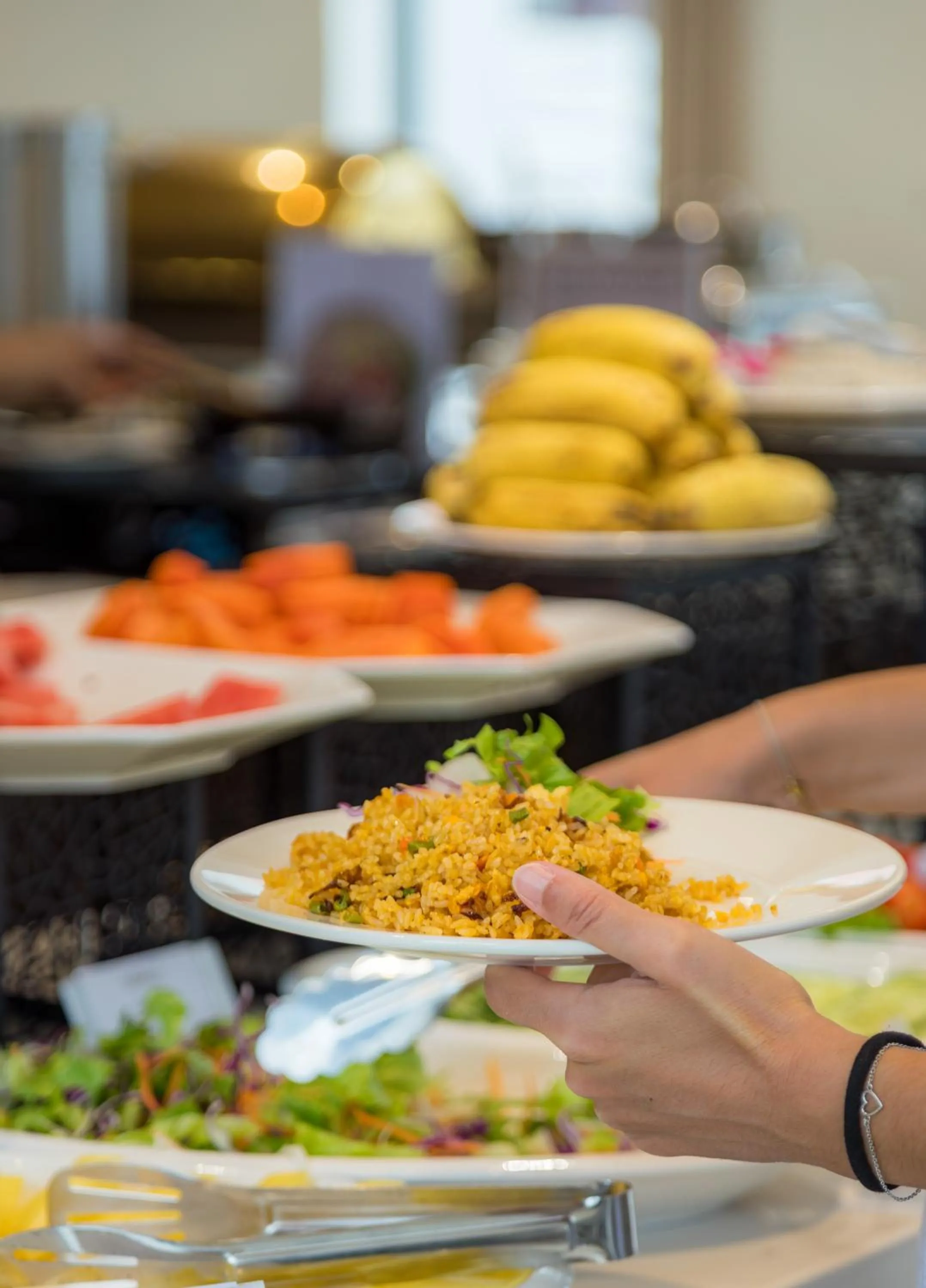 Sunrise Mountain View Resort