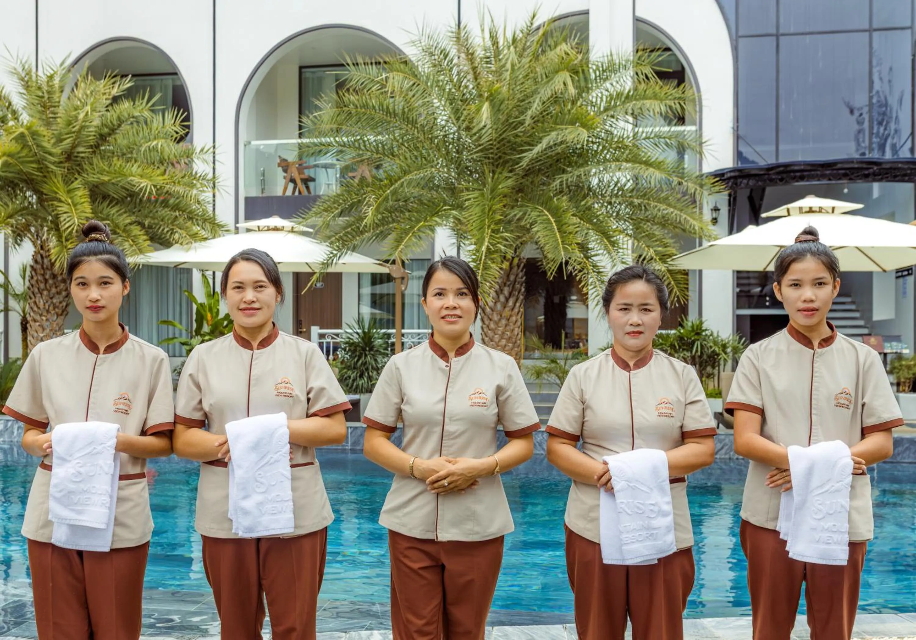 Staff in Sunrise Mountain View Resort