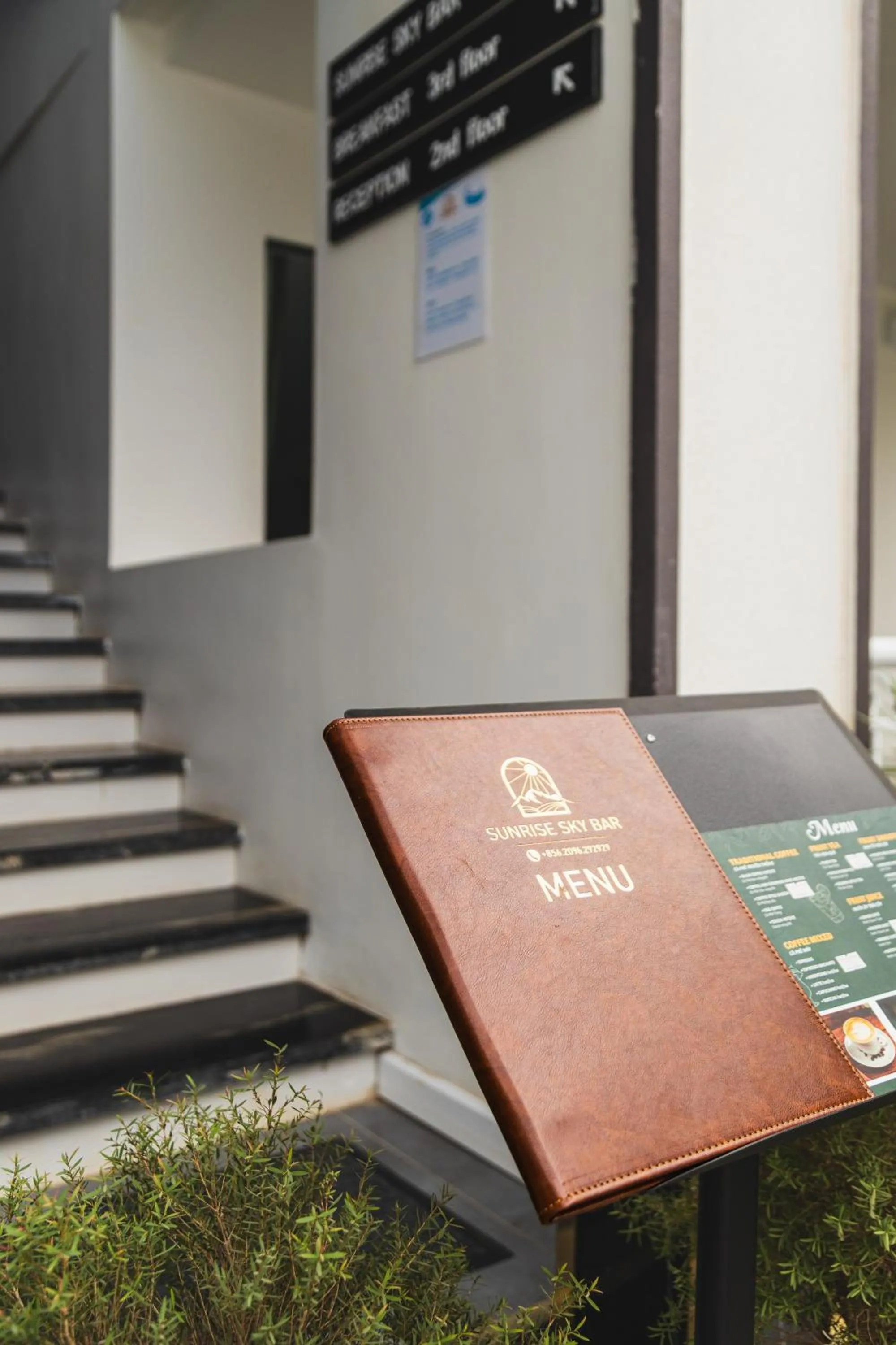 Sunrise Mountain View Resort