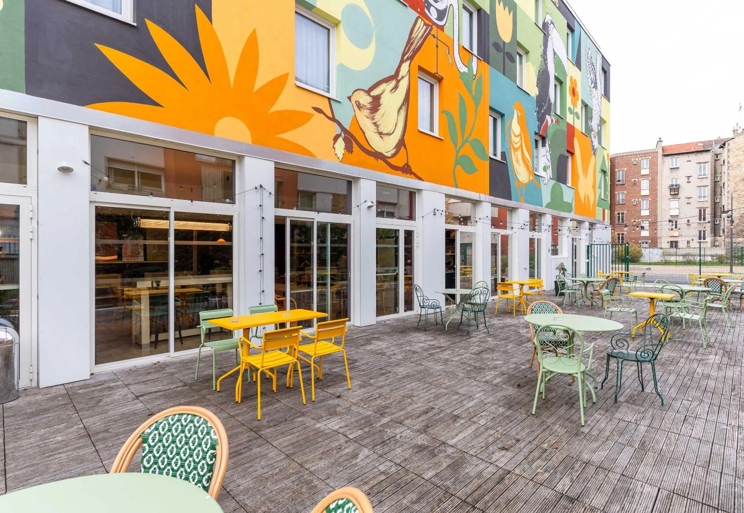 B&B HOME Paris Mairie de Saint-Ouen