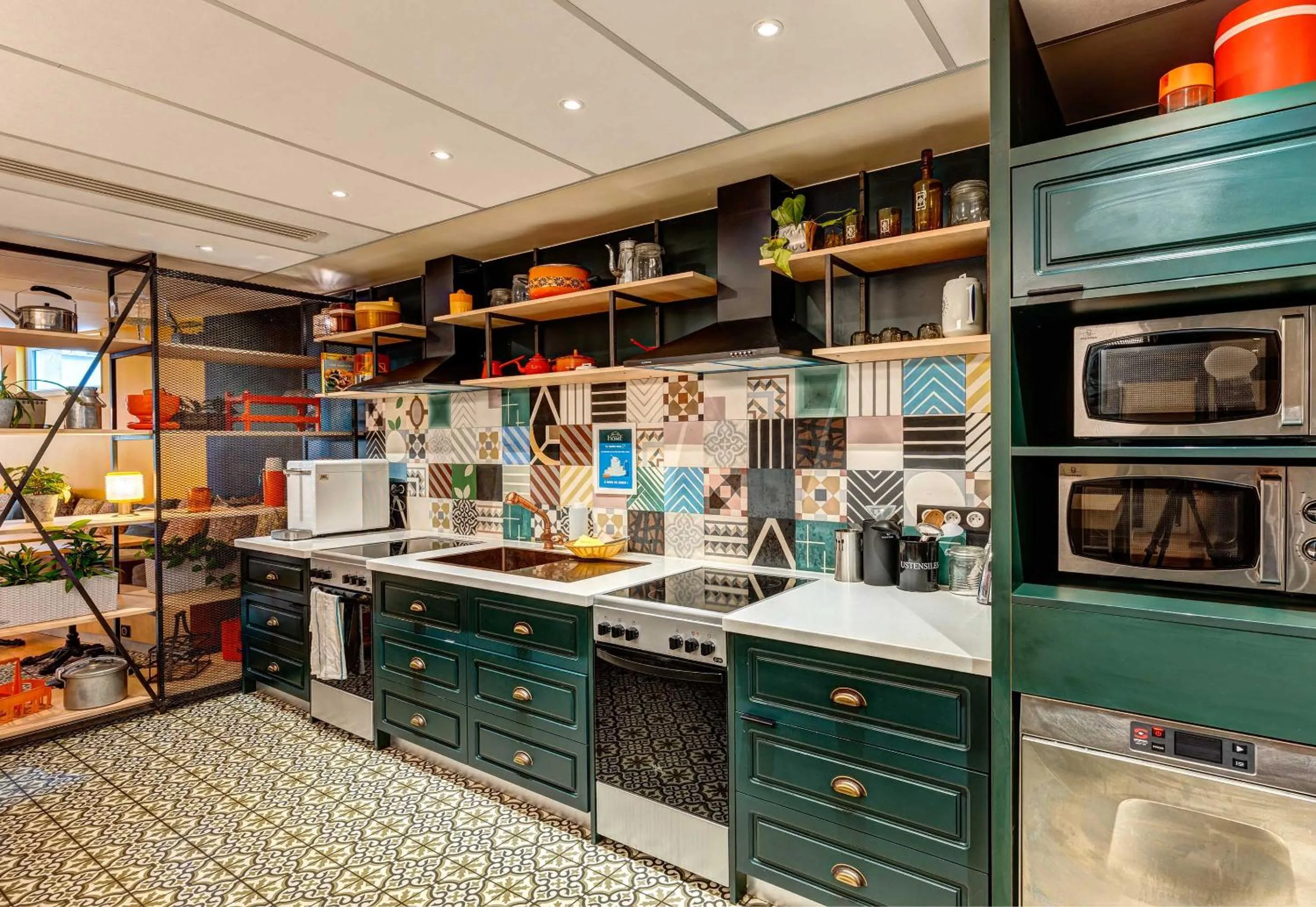 B&B HOME Paris Mairie de Saint-Ouen