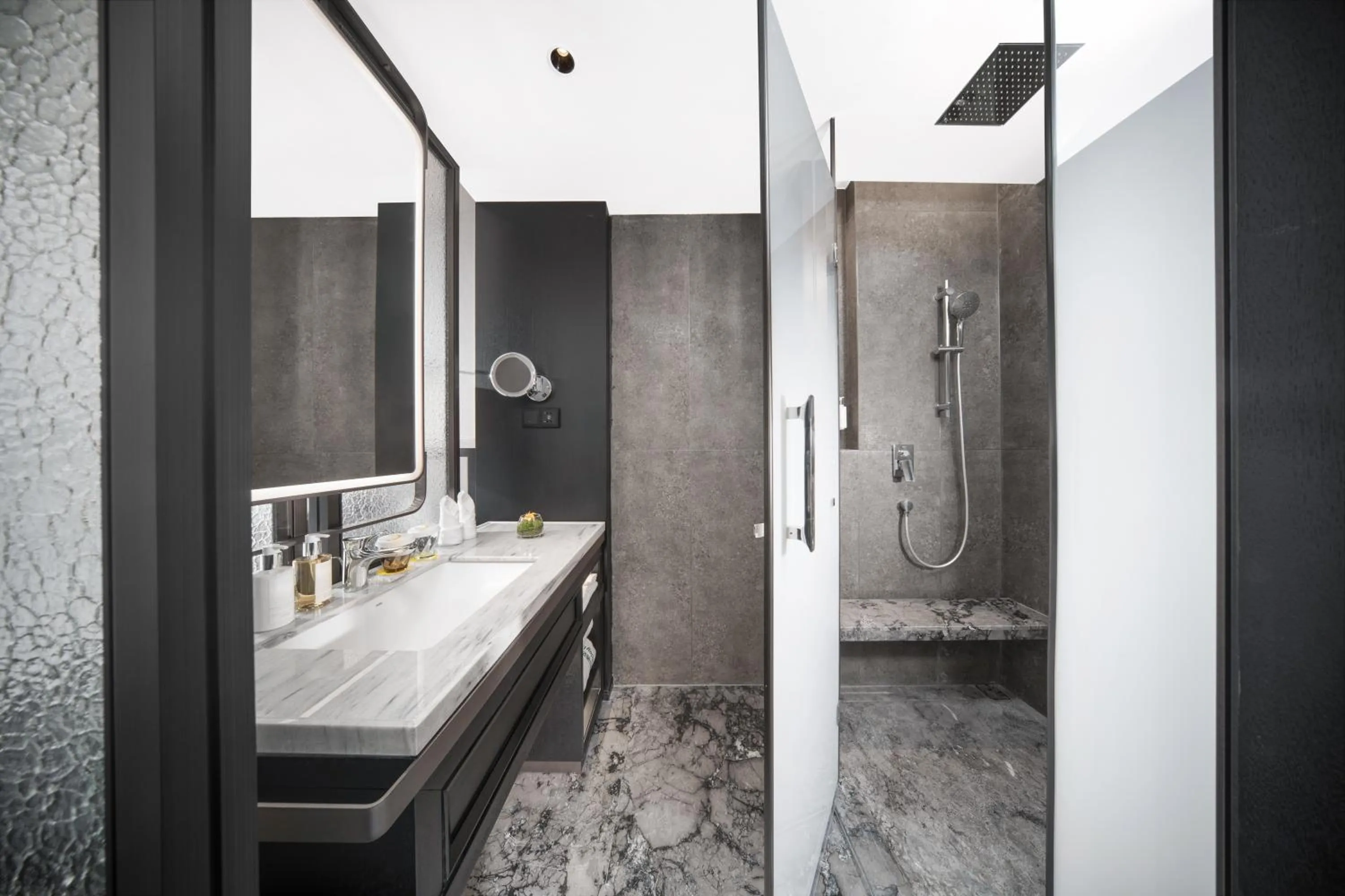 Holiday Inn Chongqing Shuangfu, an IHG Hotel