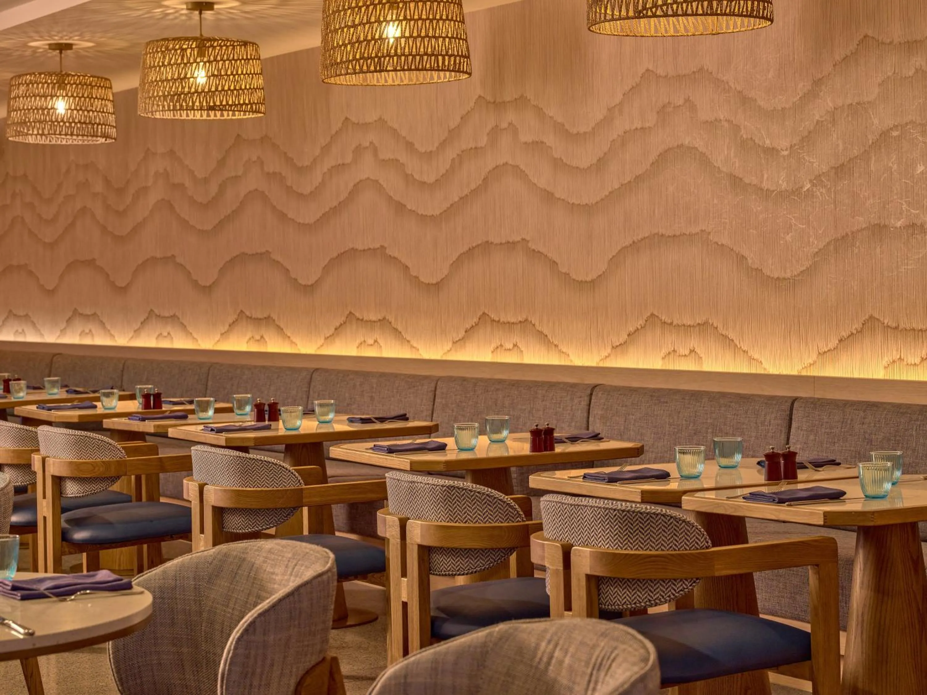 Restaurant/places to eat in voco Gosford by IHG