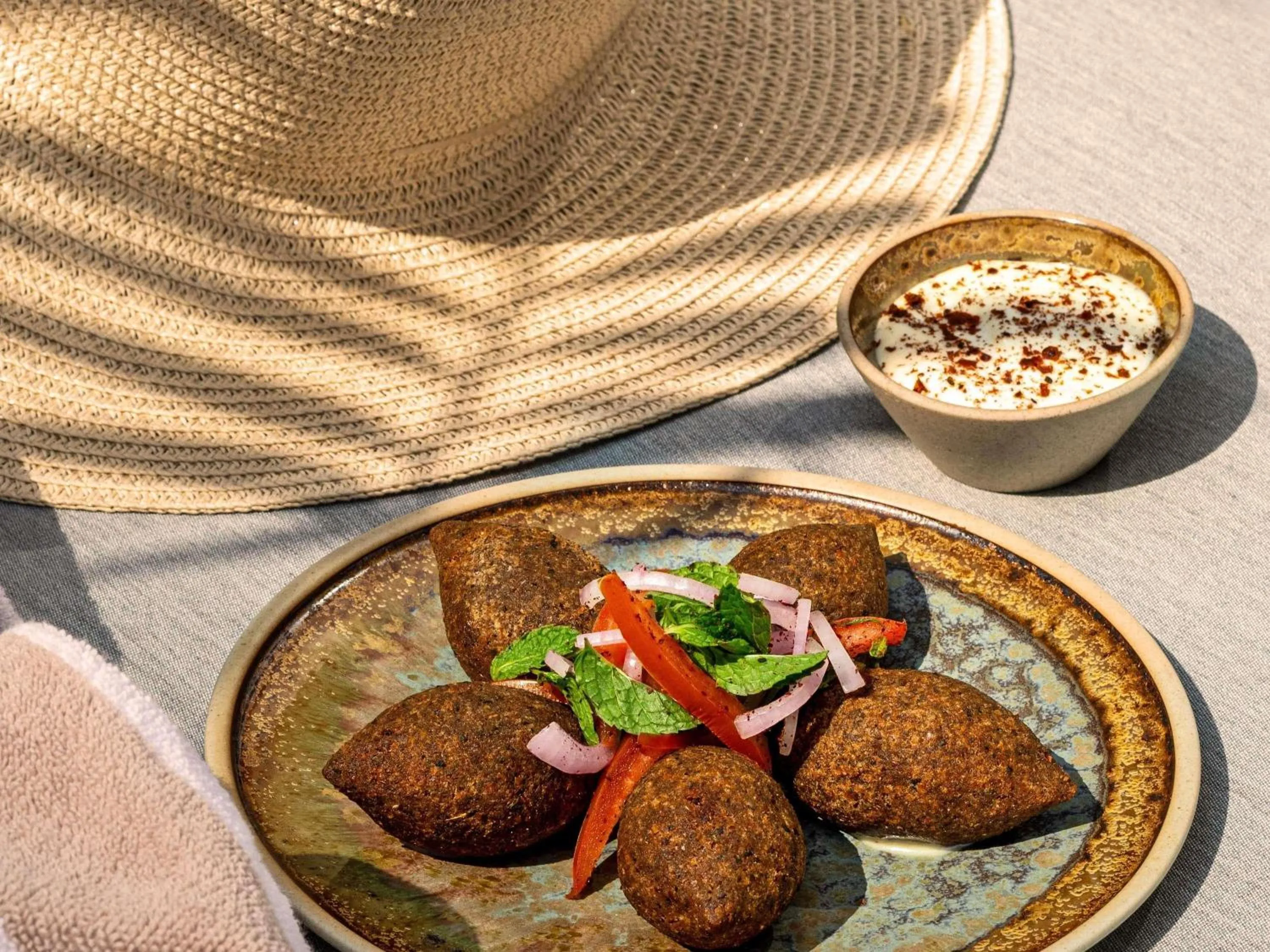 Restaurant/places to eat in Fairmont Mumbai