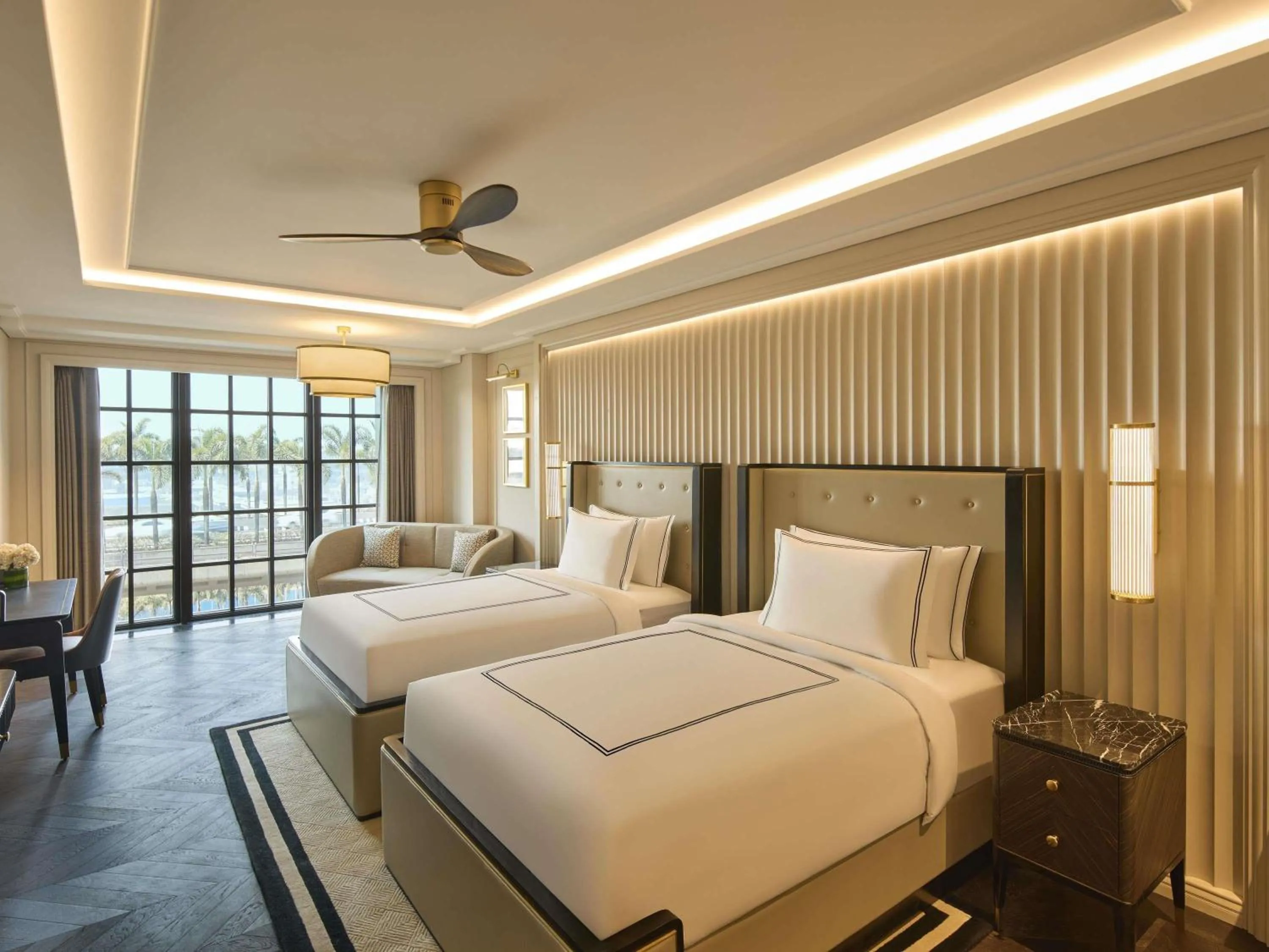 Bedroom, Bed in Fairmont Mumbai