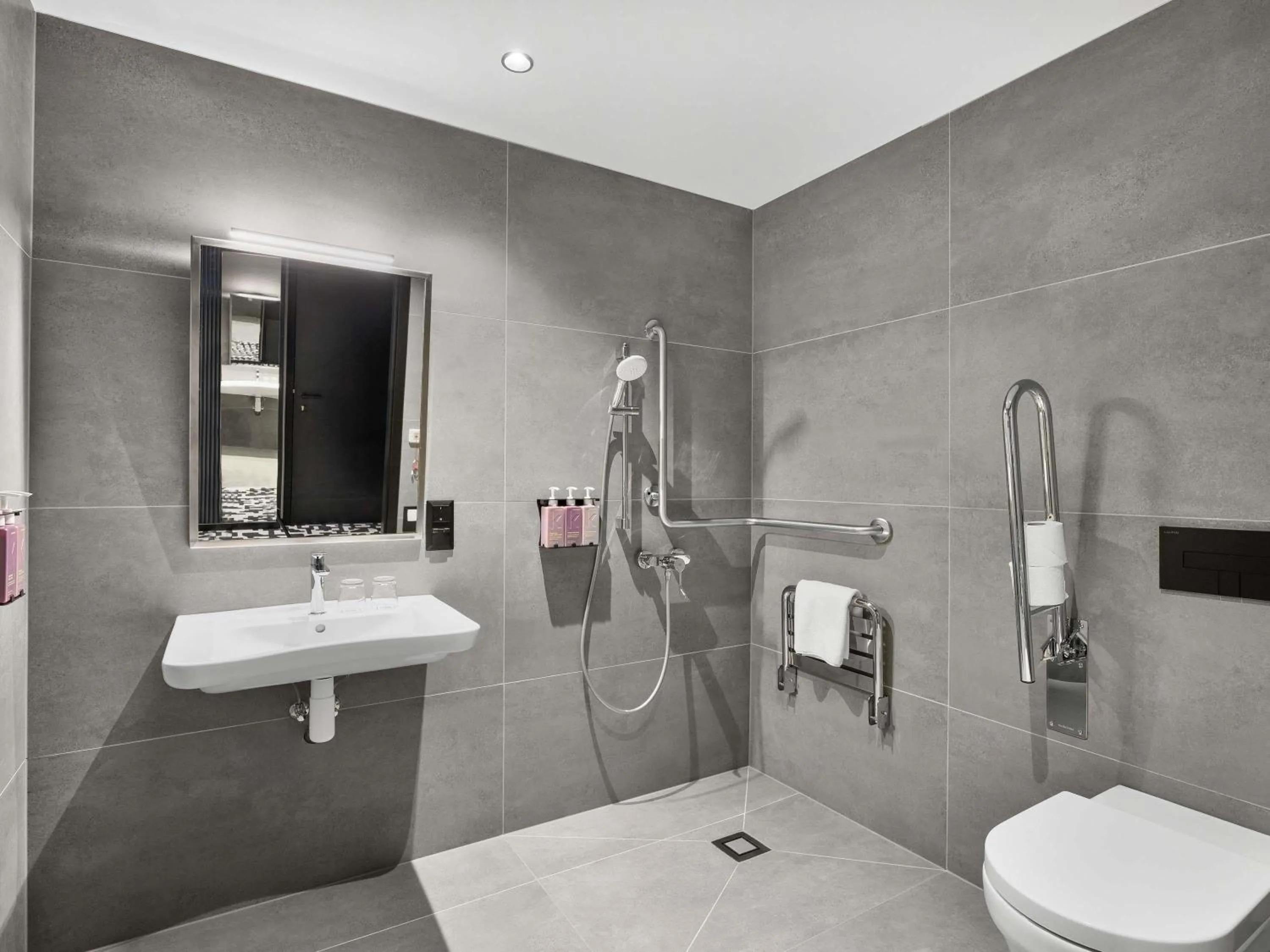 Bedroom in TRIBE Budapest Airport