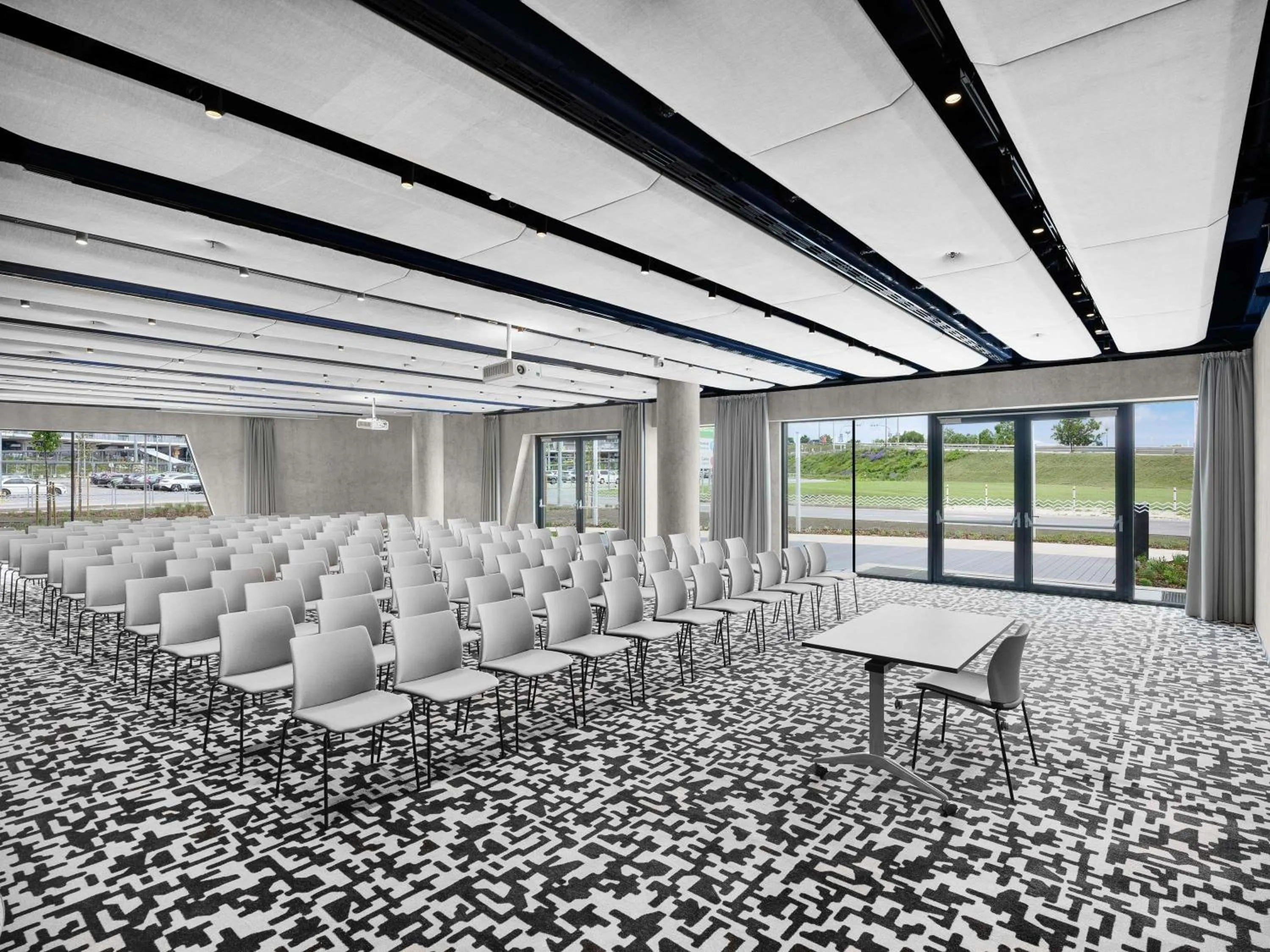 Meeting/conference room in TRIBE Budapest Airport