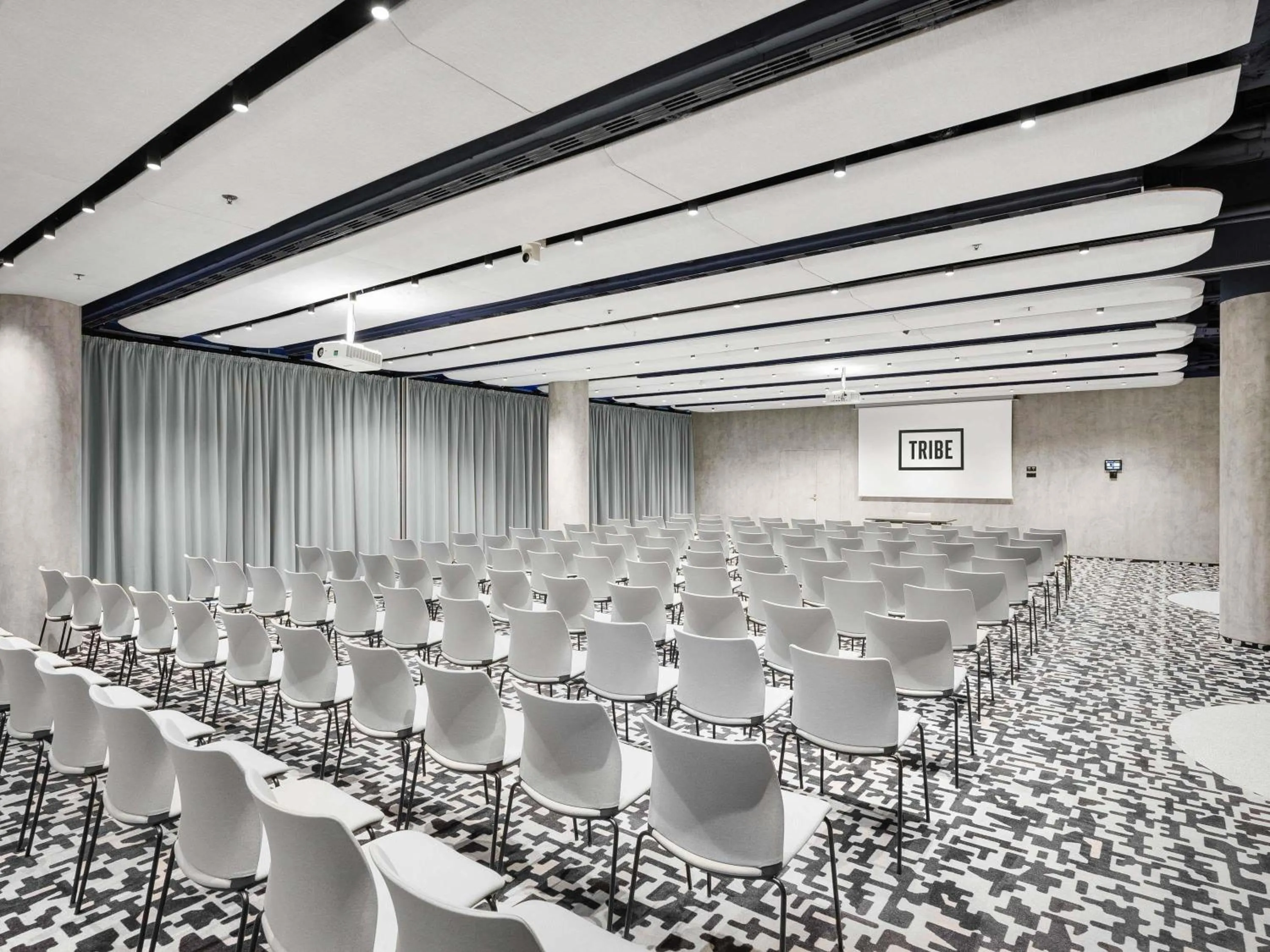 Meeting/conference room in TRIBE Budapest Airport