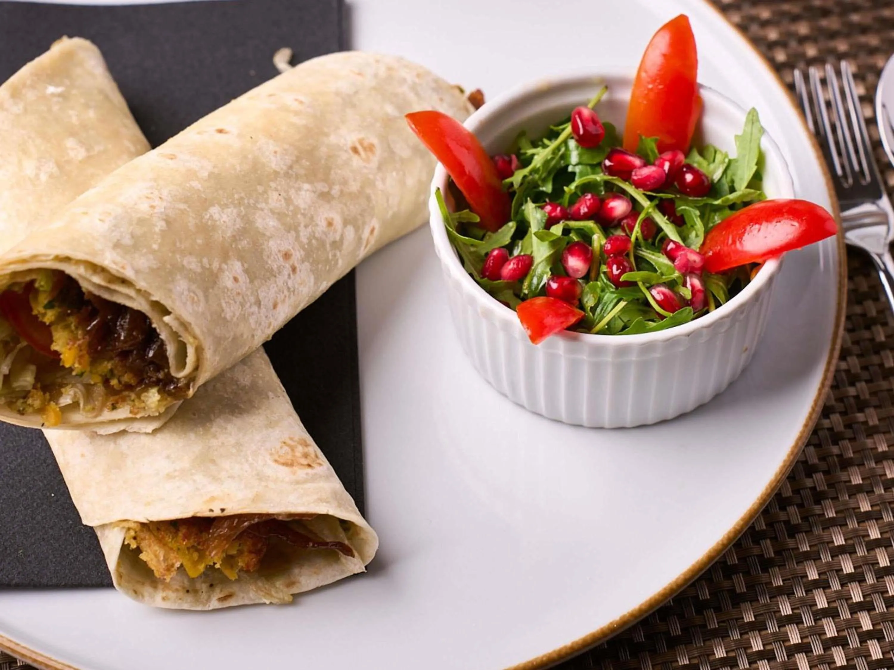 Restaurant/places to eat in Rocca a Mare Heraklion - Handwritten Collection