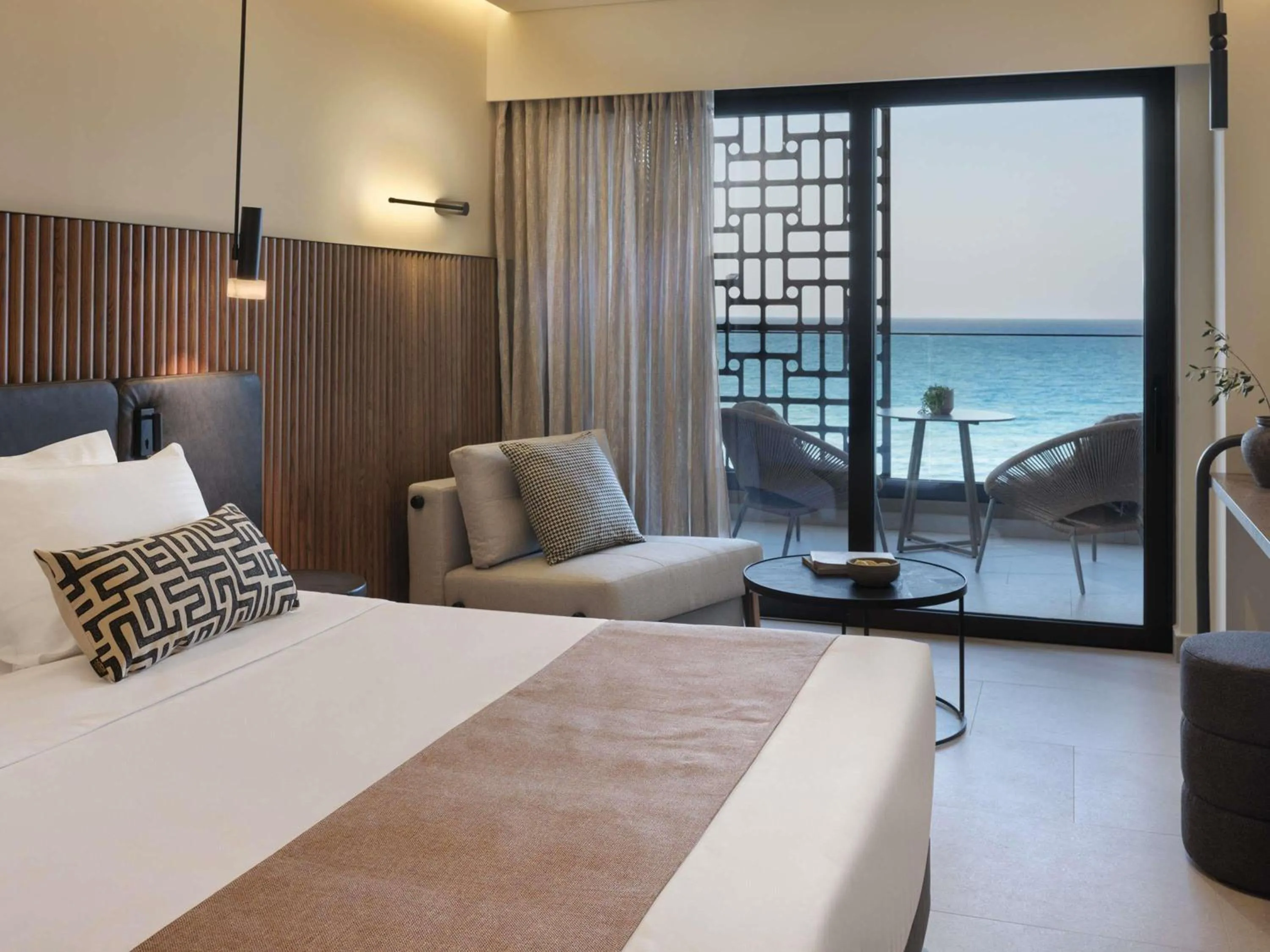 Bedroom, Bed in Rocca a Mare Heraklion - Handwritten Collection