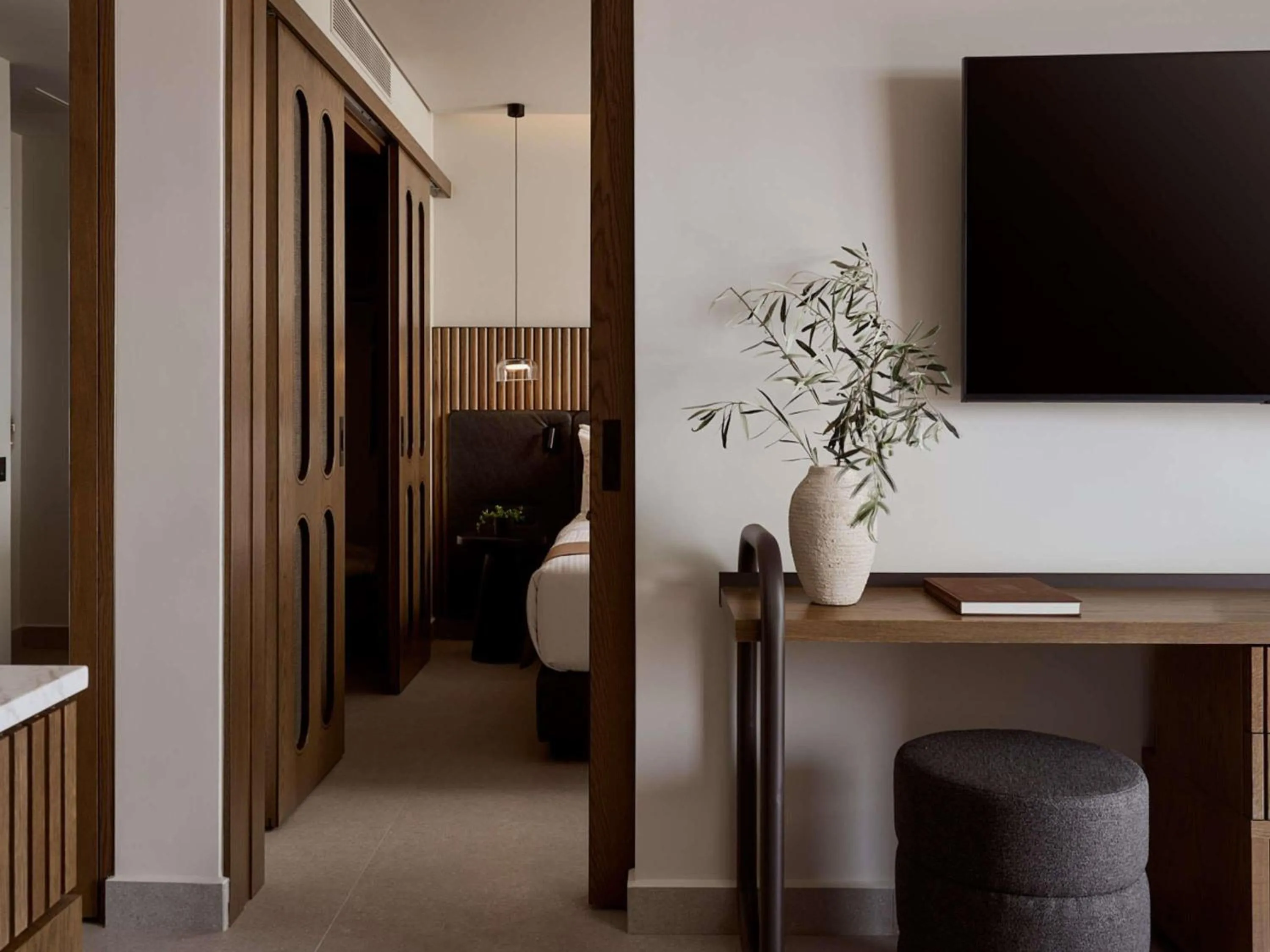 Bedroom in Rocca a Mare Heraklion - Handwritten Collection