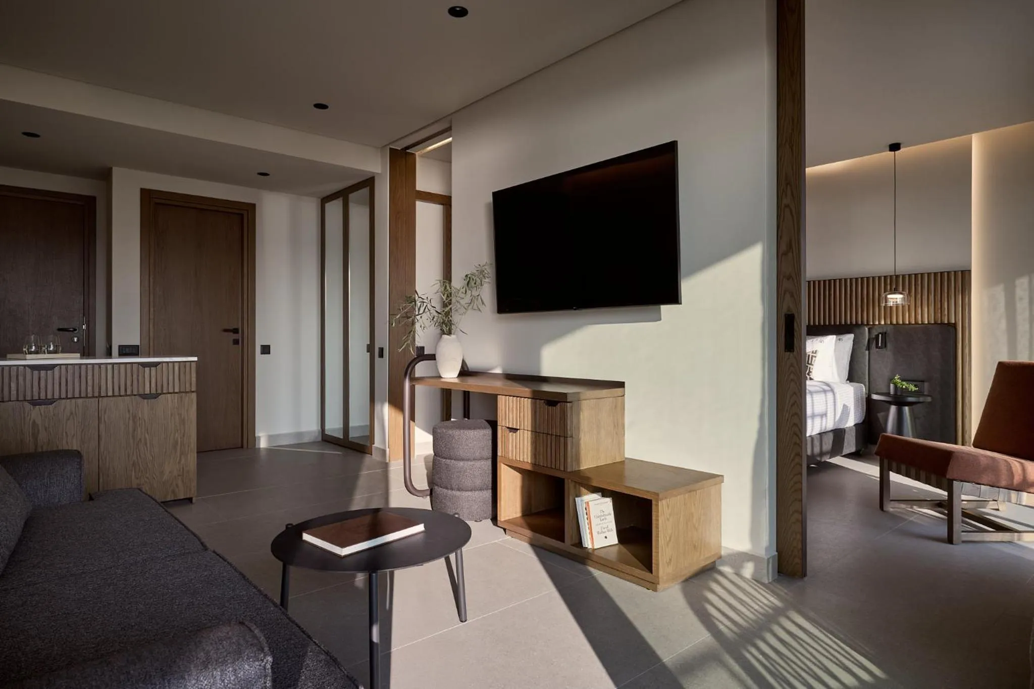 Communal lounge/ TV room in Rocca a Mare Heraklion - Handwritten Collection