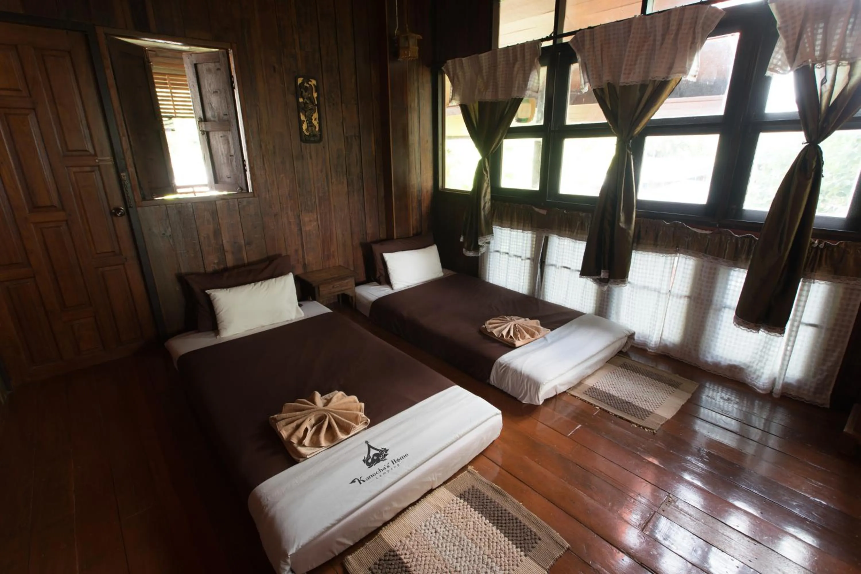 Bed in Kanecha's Home Lampang